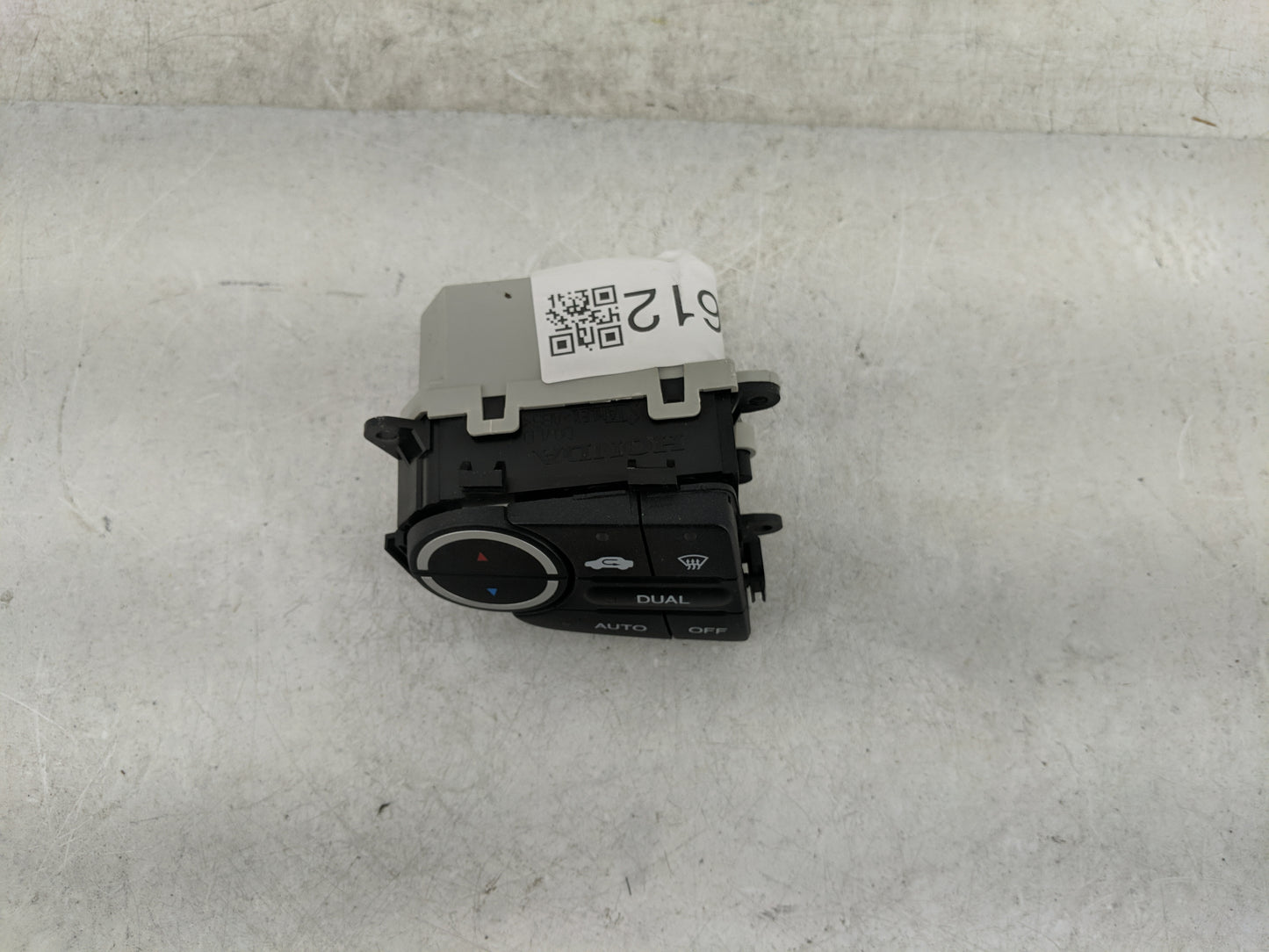 2007-2012 Acura Rdx Climate Control Module Temperature AC/Heater Replacement P/N:79620STKA410M1 D07LD Fits OEM Used Auto Par