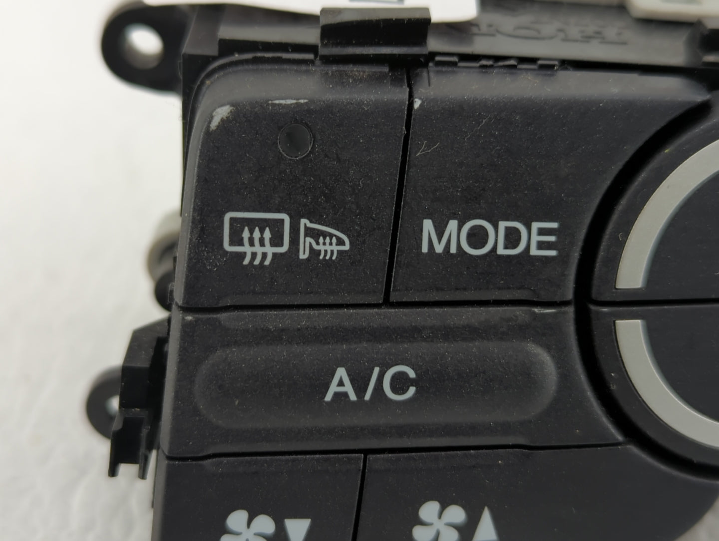 2007-2012 Acura Rdx Climate Control Module Temperature AC/Heater Replacement P/N:79630STKA411M1 Fits OEM Used Auto Parts - O