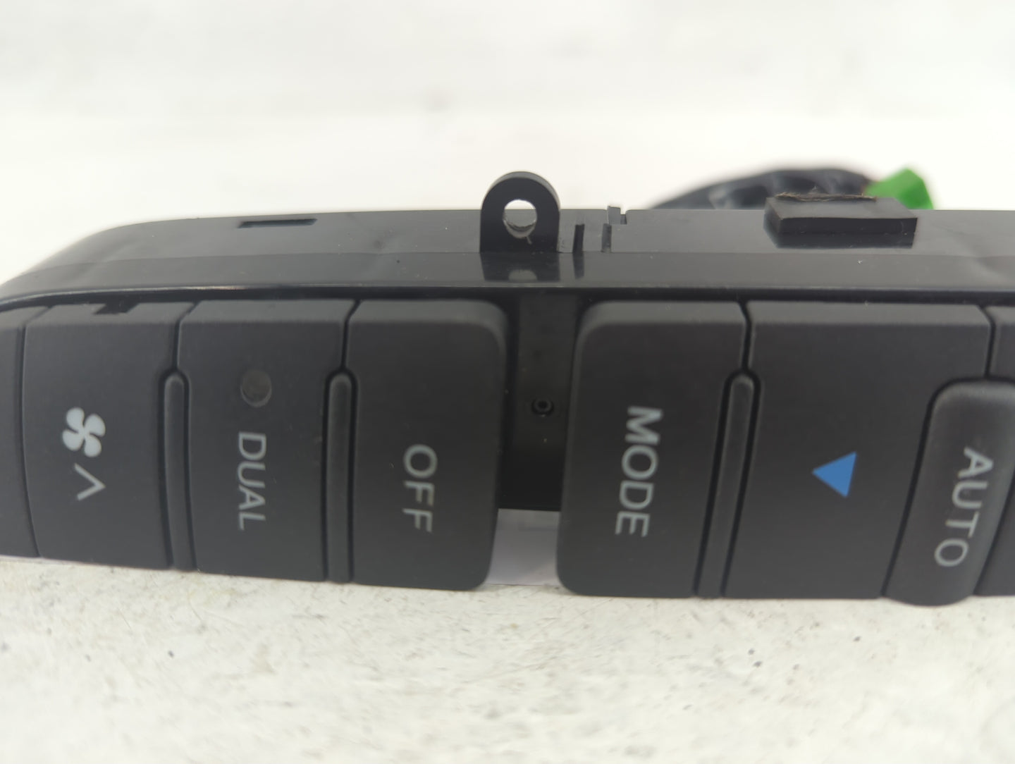 2004-2008 Acura Tl Climate Control Module Temperature AC/Heater Replacement P/N:M24722 Fits Fits 2004 2005 2006 2007 2008 OE