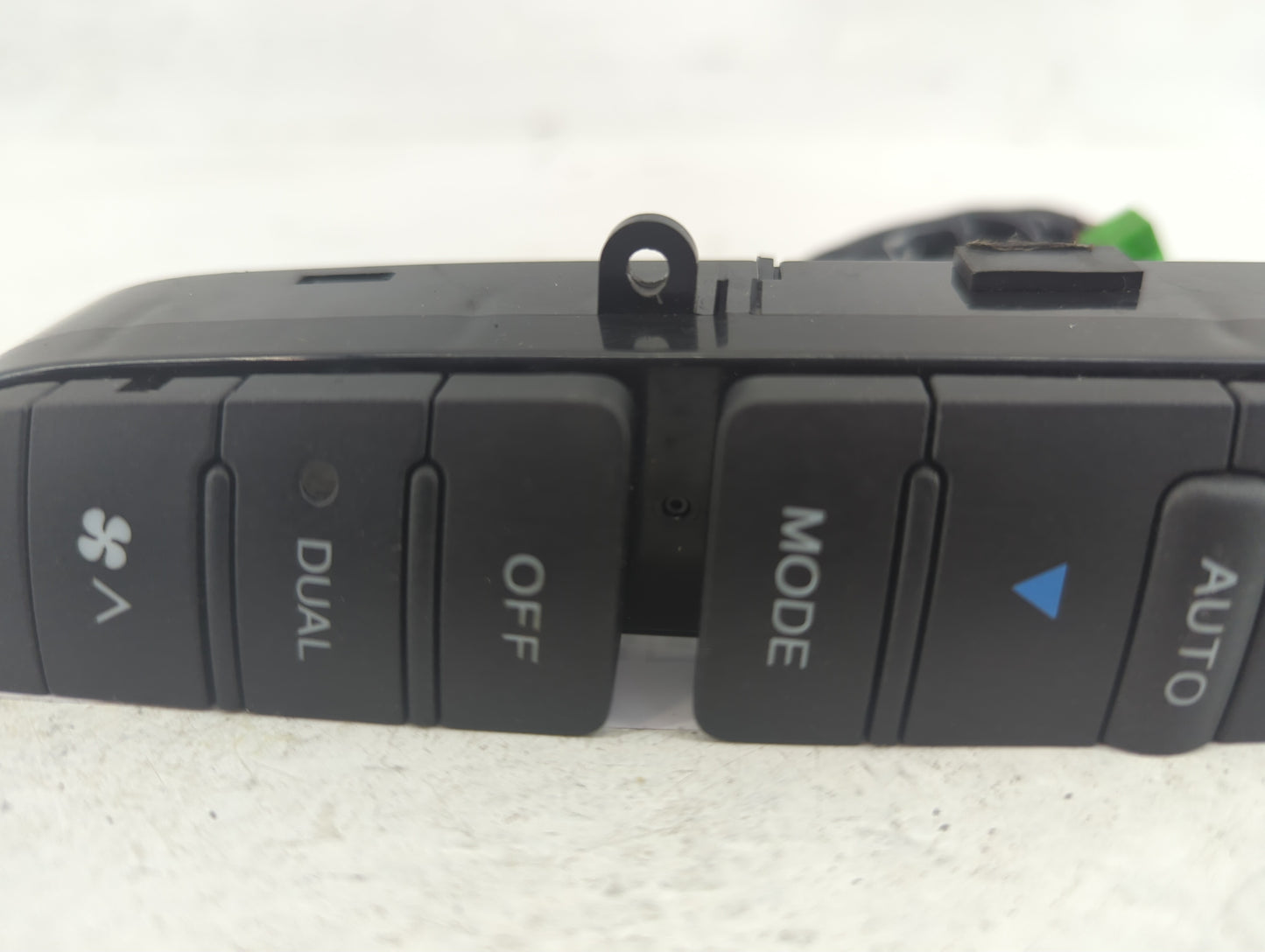 2004-2008 Acura Tl Climate Control Module Temperature AC/Heater Replacement P/N:M24722 Fits Fits 2004 2005 2006 2007 2008 OE