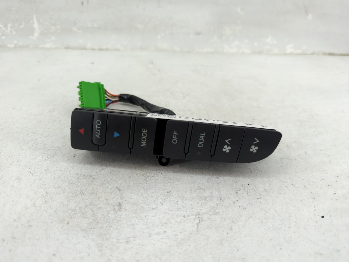 2004-2008 Acura Tl Climate Control Module Temperature AC/Heater Replacement P/N:M24722 Fits Fits 2004 2005 2006 2007 2008 OE