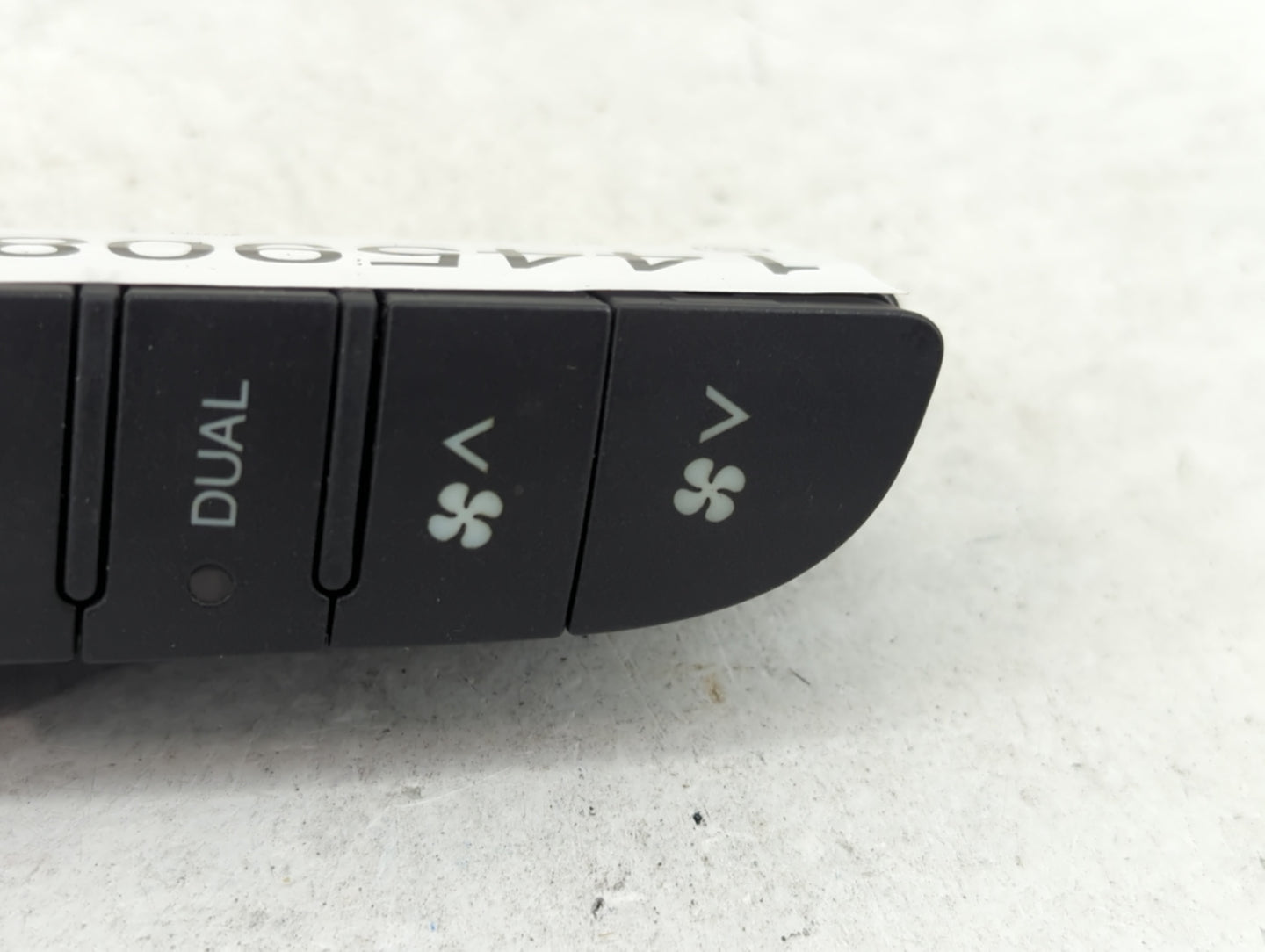 2004-2008 Acura Tl Climate Control Module Temperature AC/Heater Replacement P/N:M24722 Fits Fits 2004 2005 2006 2007 2008 OE