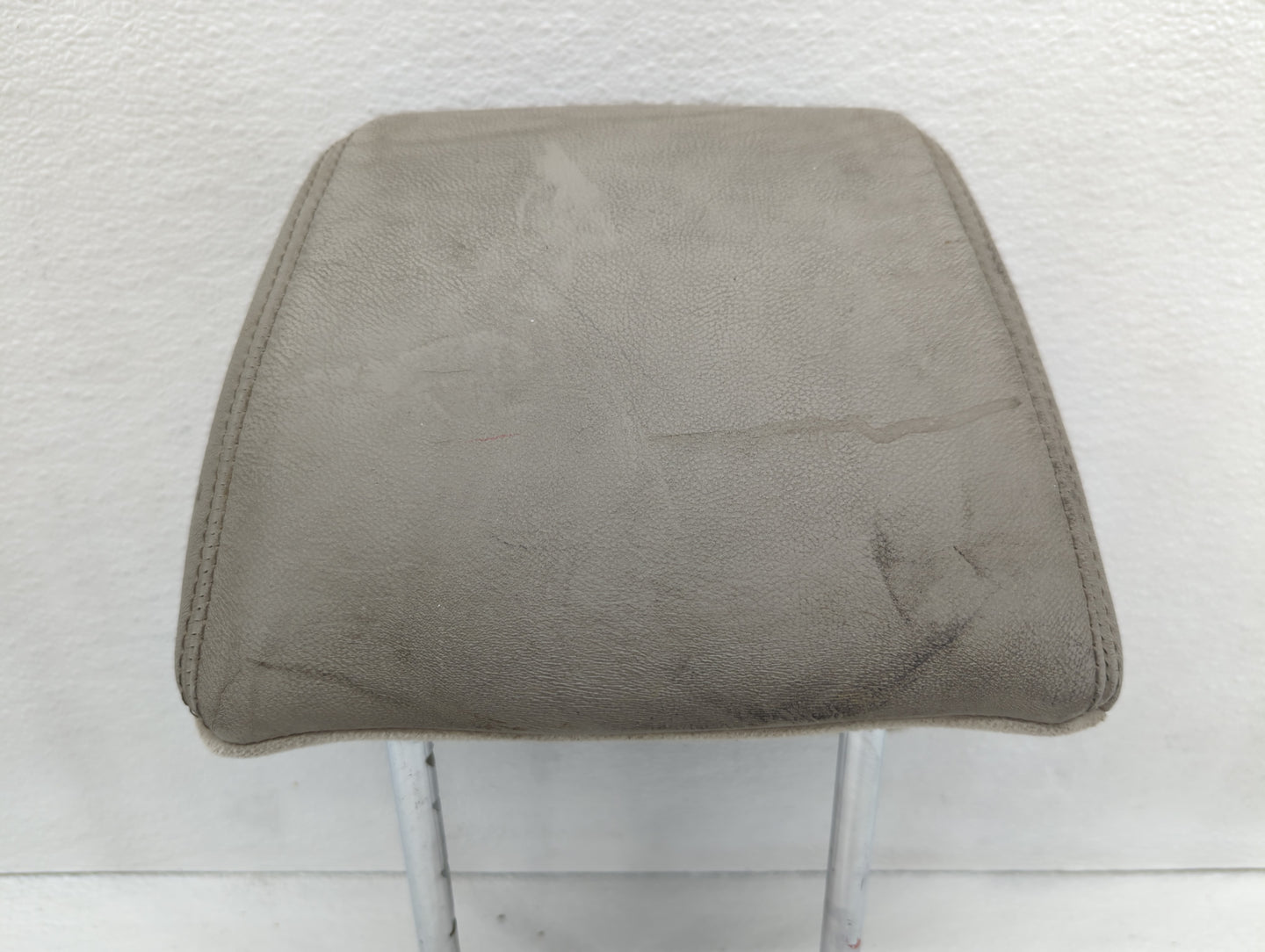 2007-2008 Acura Tl Headrest Head Rest Front Driver Passenger Seat Beige - Oemusedautoparts1.com