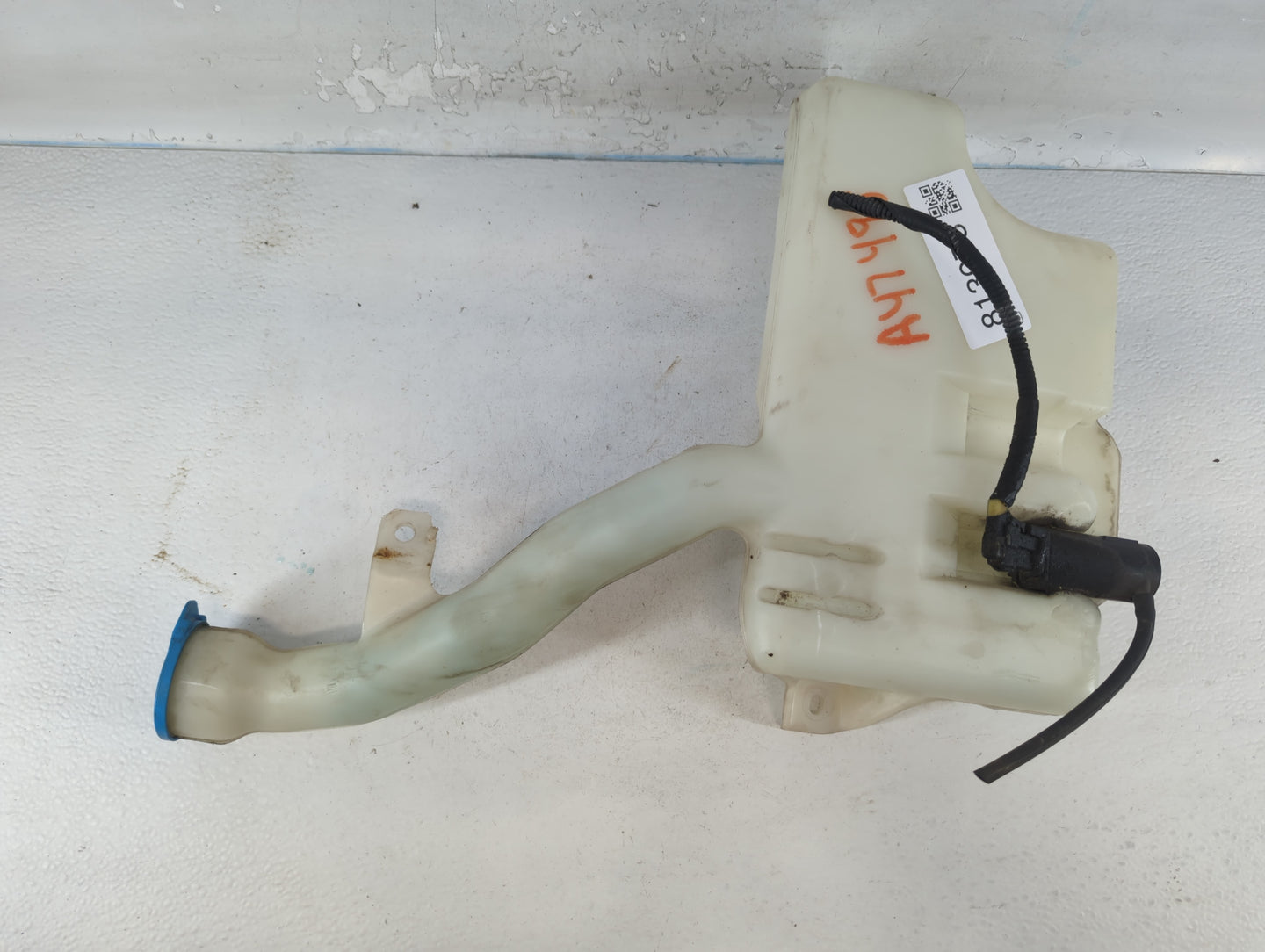 2004-2008 Acura Tl Windshield Washer Fluid Reservoir Bottle Oem - Oemusedautoparts1.com