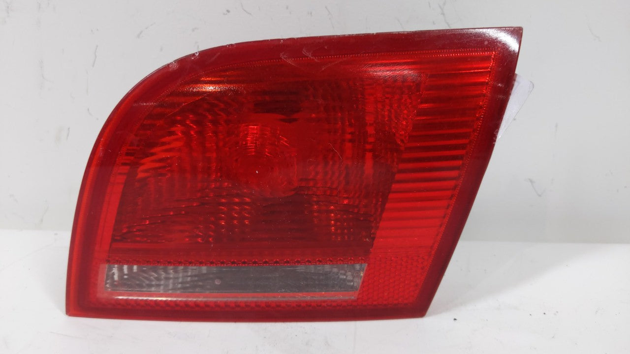 2006-2008 Audi A3 Tail Light Assembly Passenger Right OEM P/N:8P4945094C 8P4 945 094C Fits Fits 2006 2007 2008 OEM Used Auto
