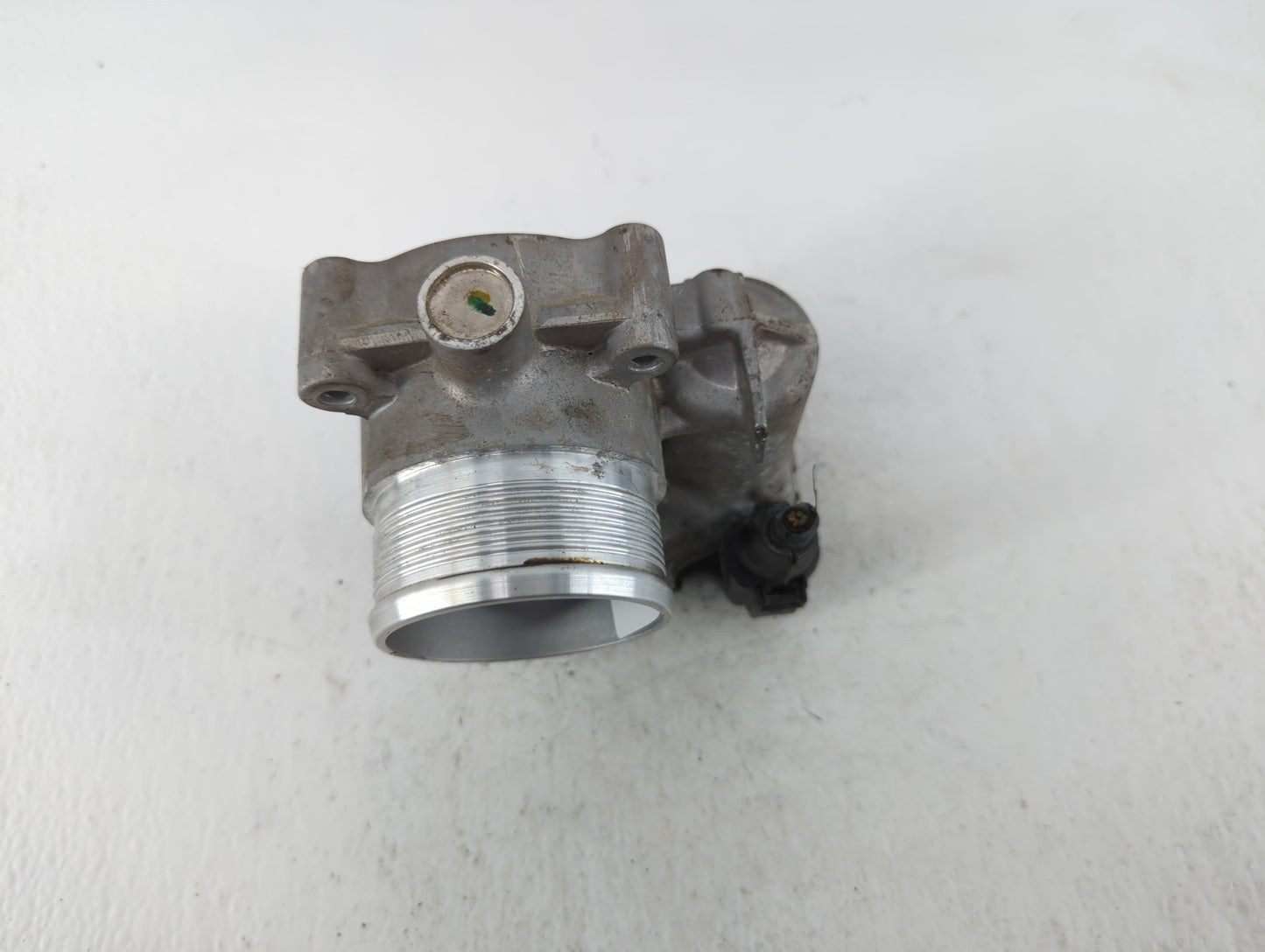 2008 Audi A3 Throttle Body P/N:O6K 133 062 E Fits Fits 2014 2015 2016 2017 OEM Used Auto Parts - Oemusedautoparts1.com