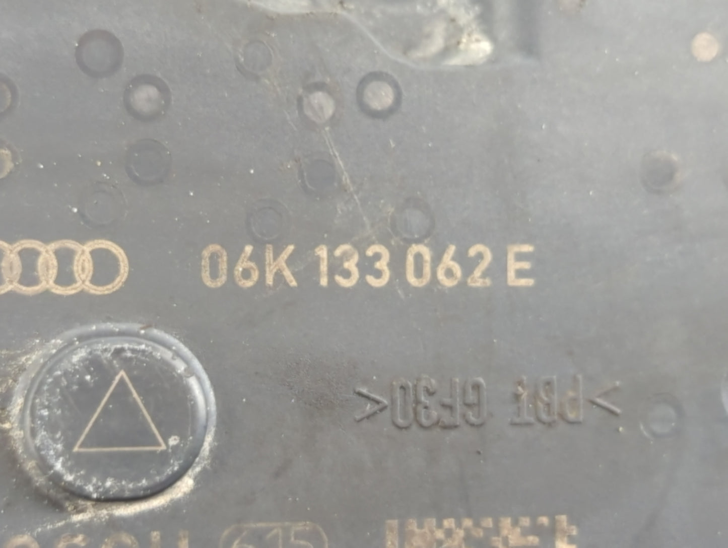 2008 Audi A3 Throttle Body P/N:O6K 133 062 E Fits Fits 2014 2015 2016 2017 OEM Used Auto Parts - Oemusedautoparts1.com