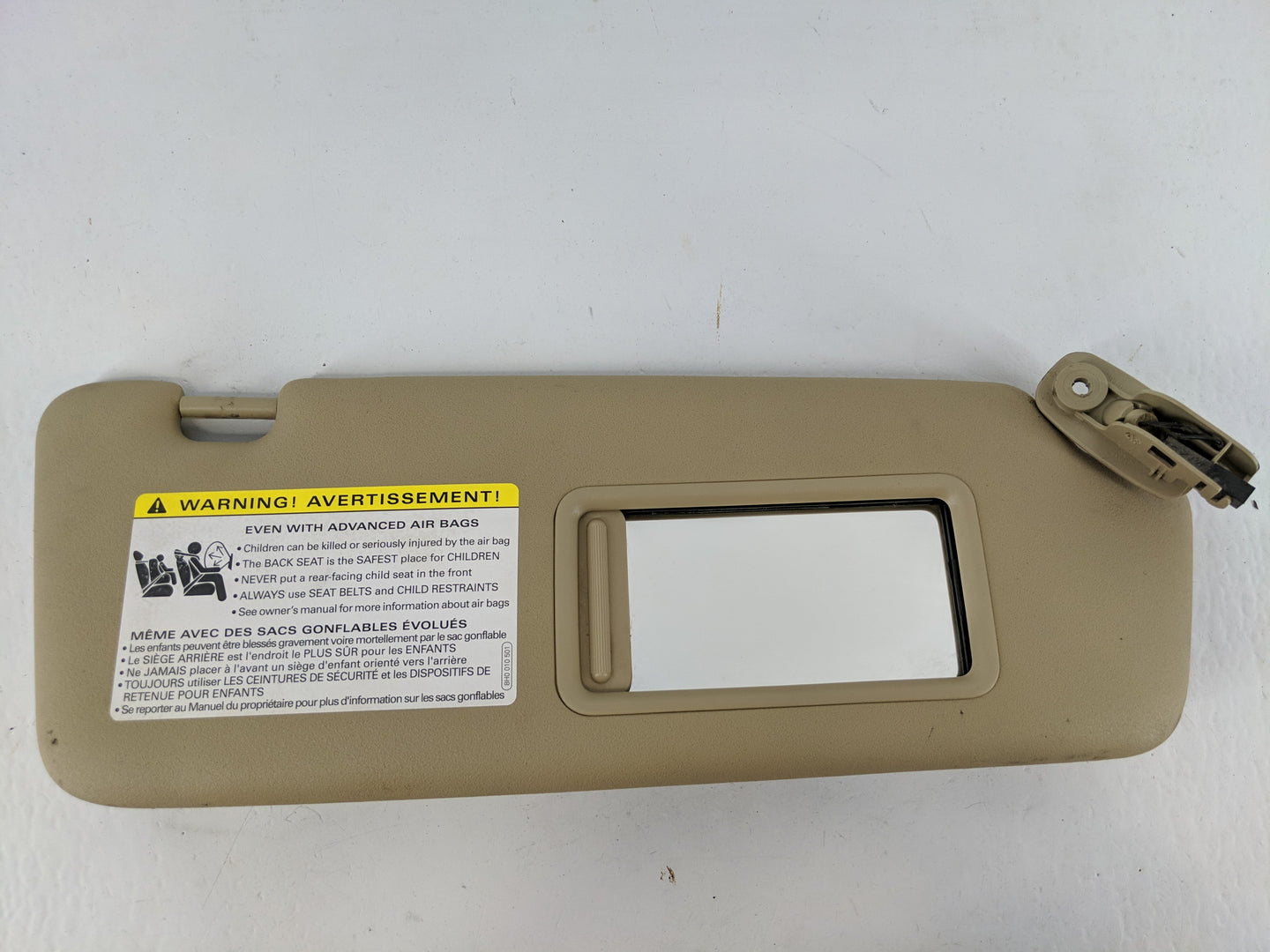 2002-2008 Audi A4 Sun Visor Shade Replacement Passenger Right Mirror Fits Fits 2002 2003 2004 2005 2006 2007 2008 OEM Used A