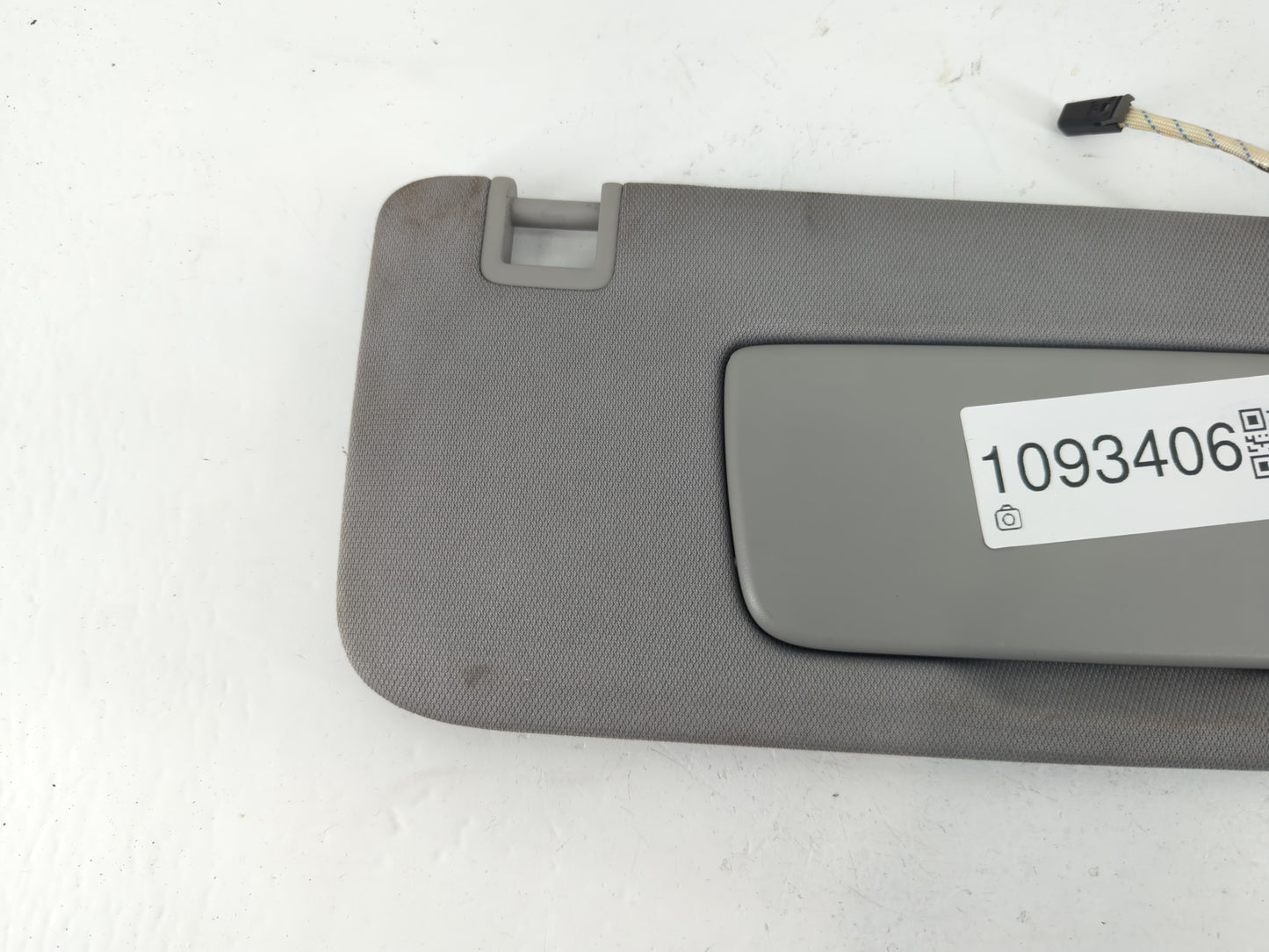2002-2008 Audi A4 Sun Visor Shade Replacement Passenger Right Mirror Fits Fits 2002 2003 2004 2005 2006 2007 2008 OEM Used A