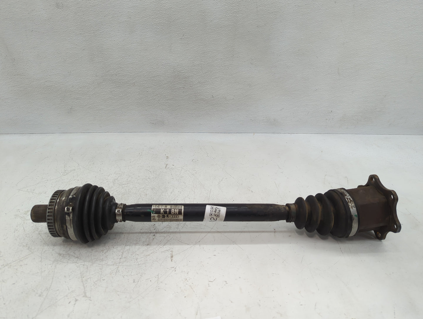 Audi A4 Axle Shaft Front Driver Cv C/v - Oemusedautoparts1.com