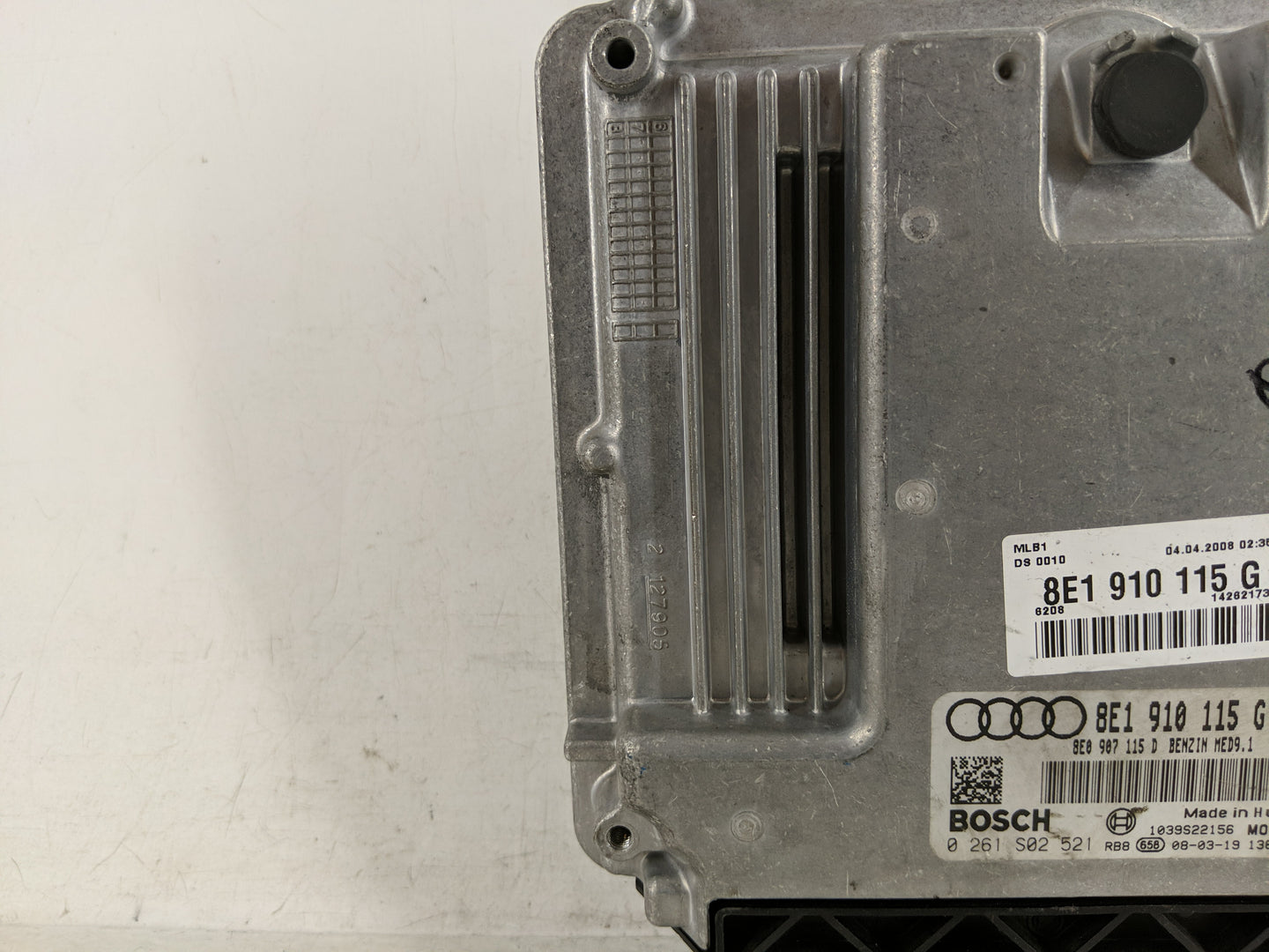 2008-2009 Audi A4 PCM Engine Control Computer ECU ECM PCU OEM P/N:8E1 910 115 G Fits Fits 2008 2009 OEM Used Auto Parts - Oe