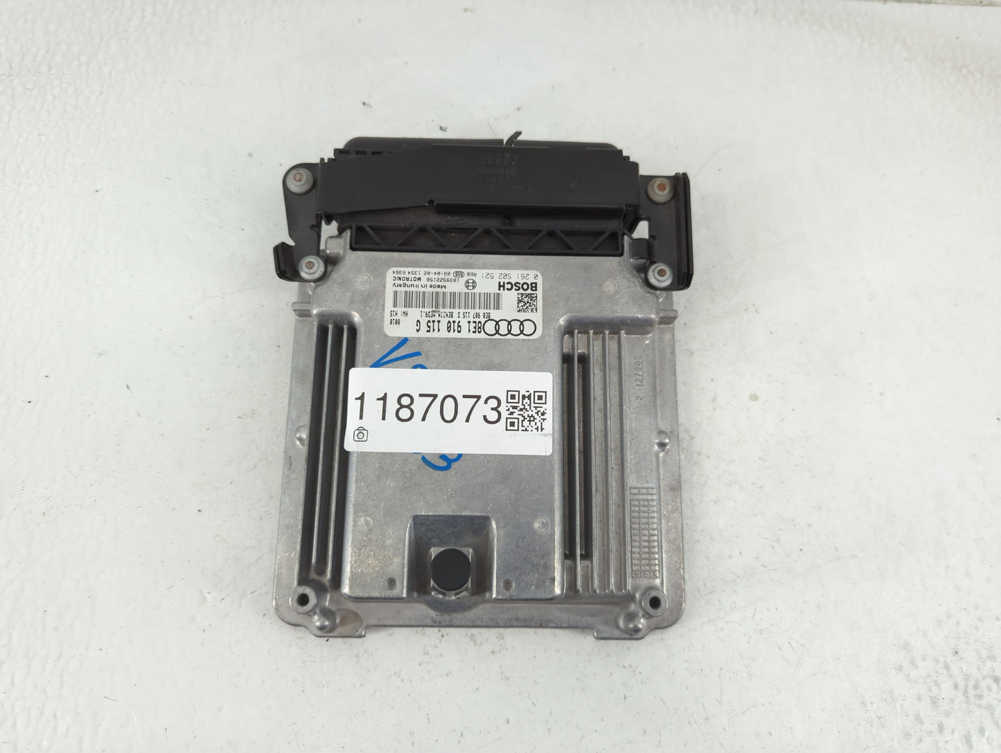 2008-2009 Audi A4 PCM Engine Control Computer ECU ECM PCU OEM P/N:8E1 910 115 G Fits Fits 2008 2009 OEM Used Auto Parts - Oe