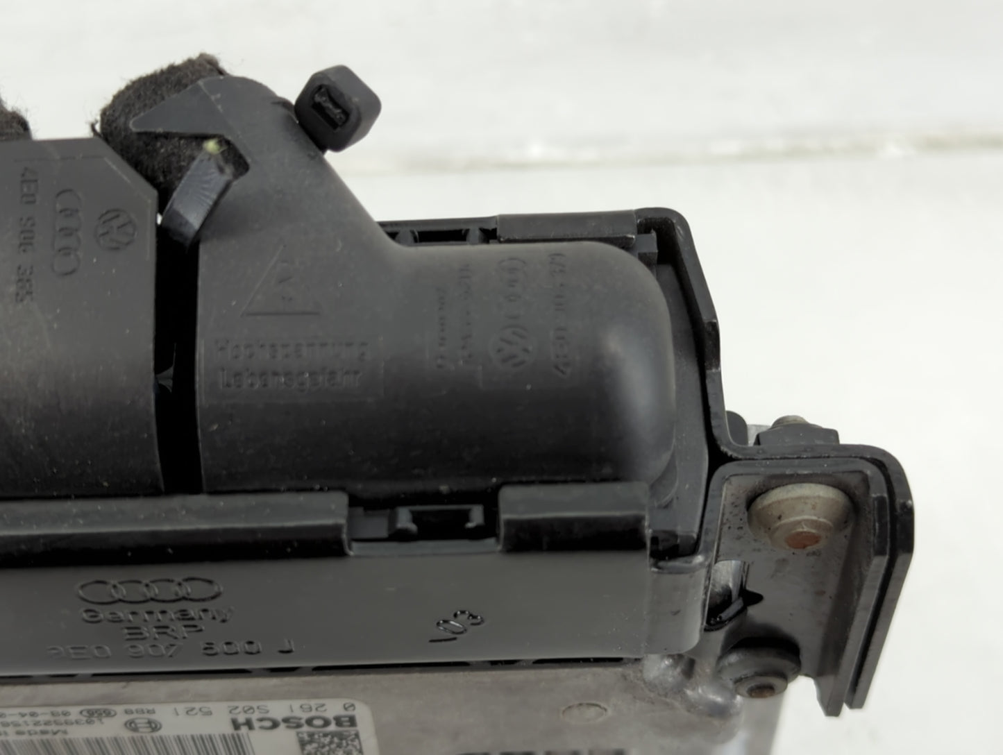 2008-2009 Audi A4 PCM Engine Control Computer ECU ECM PCU OEM P/N:8E1 910 115 G Fits Fits 2008 2009 OEM Used Auto Parts - Oe