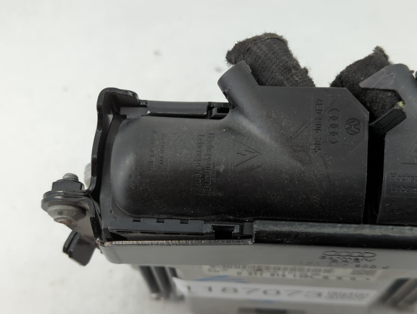 2008-2009 Audi A4 PCM Engine Control Computer ECU ECM PCU OEM P/N:8E1 910 115 G Fits Fits 2008 2009 OEM Used Auto Parts - Oe