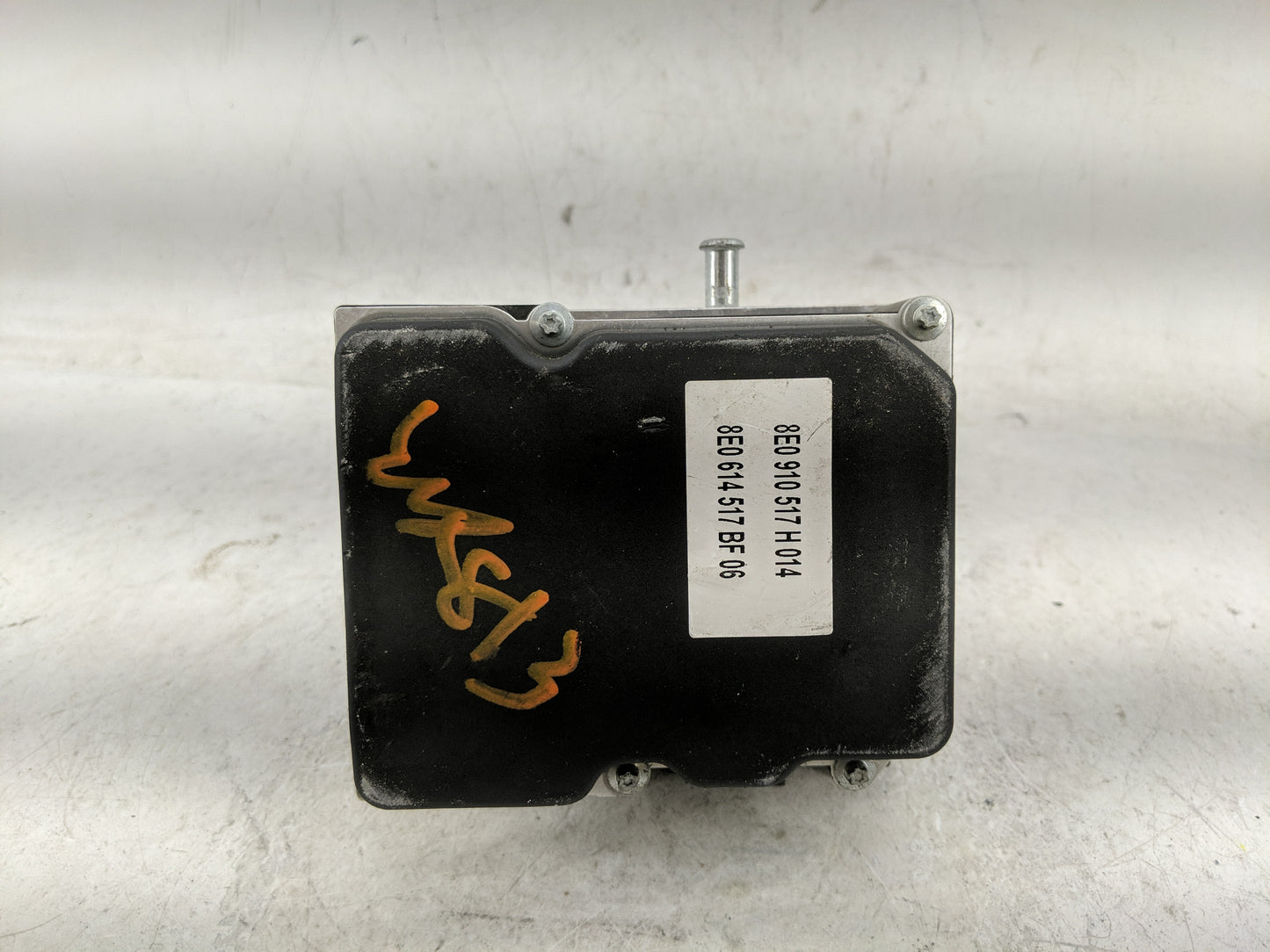 2007-2009 Audi A4 ABS Pump Control Module Replacement Fits Fits 2007 2008 2009 OEM Used Auto Parts - Oemusedautoparts1.com