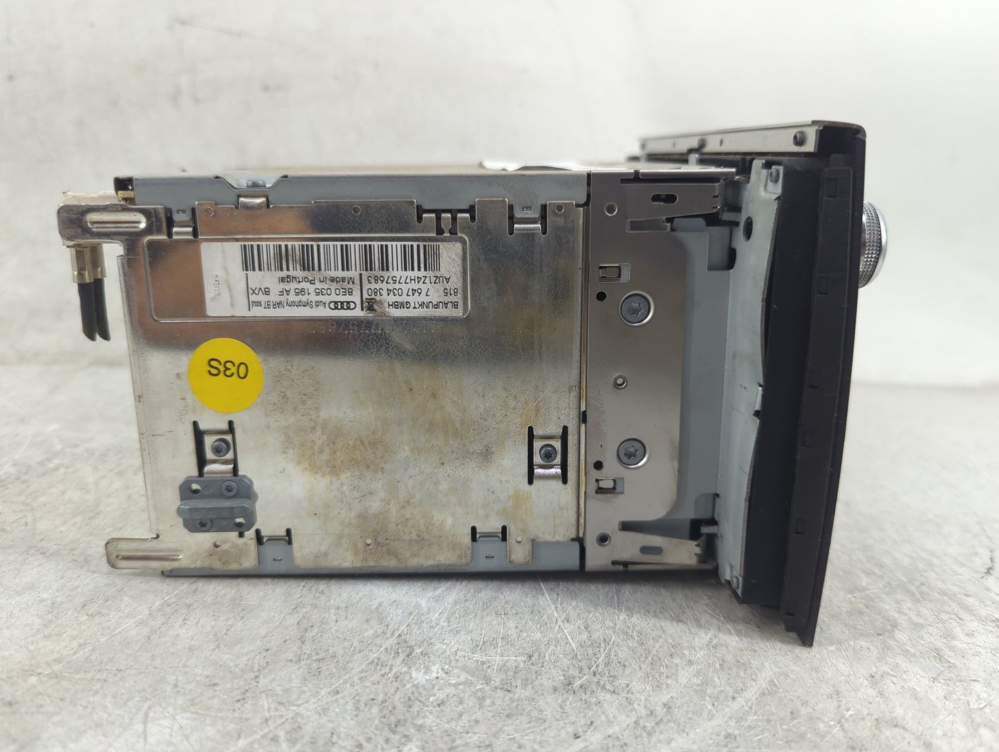 2008 Audi A4 Radio AM FM Cd Player Receiver Replacement P/N:8E0035195AF 7647034380 Fits OEM Used Auto Parts - Oemusedautopar