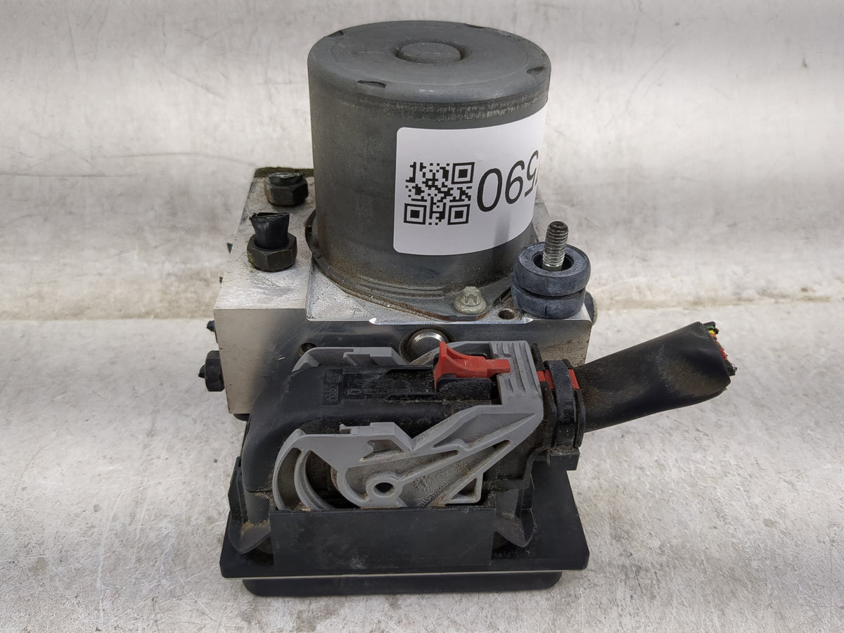 2007-2009 Audi A4 Anti-Lock Brake ABS Pump Module Actuator OEM P/N:8E0 614 517B Fits Fits 2007 2008 2009 OEM Used Auto Parts