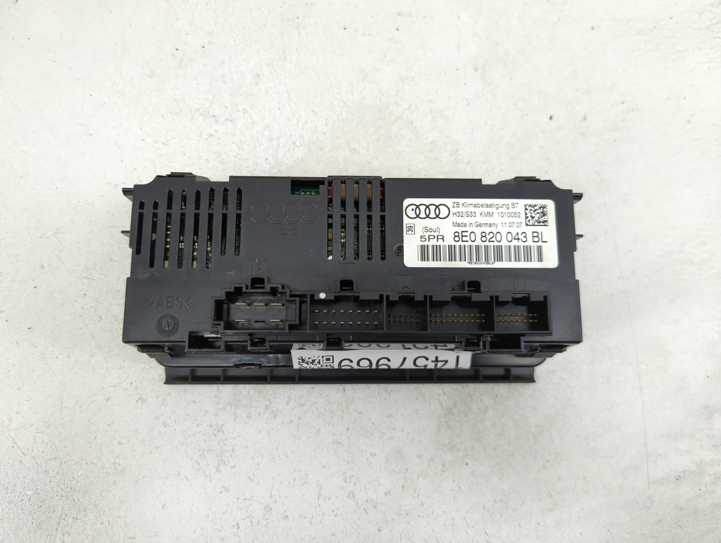 2005-2009 Audi A4 Climate Control Module Temperature AC/Heater Replacement P/N:8E0 820 043 BL Fits Fits 2005 2006 2007 2008 