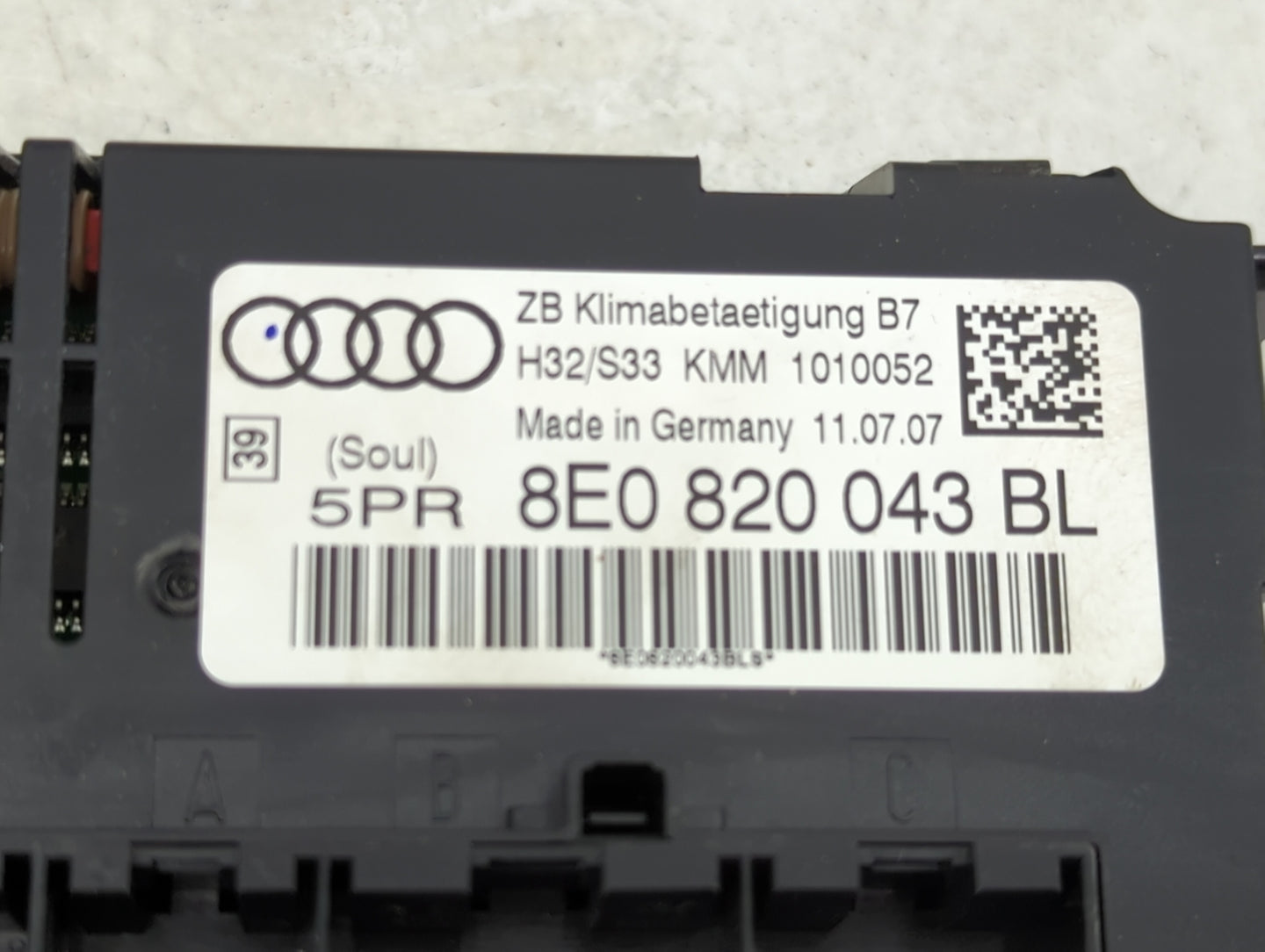 2005-2009 Audi A4 Climate Control Module Temperature AC/Heater Replacement P/N:8E0 820 043 BL Fits Fits 2005 2006 2007 2008 