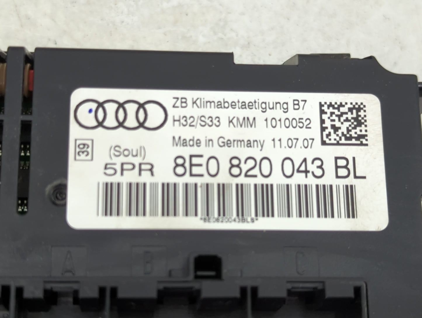 2005-2009 Audi A4 Climate Control Module Temperature AC/Heater Replacement P/N:8E0 820 043 BL Fits Fits 2005 2006 2007 2008 