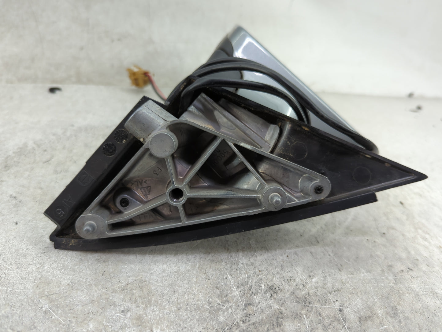 2002-2008 Audi A4 Driver Side View Mirror - Left Door Mirror OEM Used - Oemusedautoparts1.com