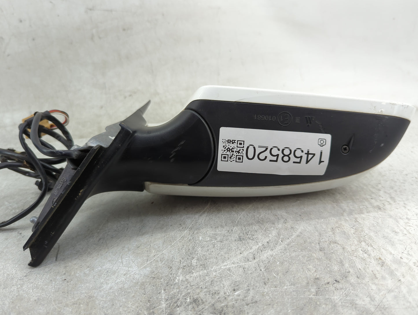 2002-2008 Audi A4 Passenger Side View Mirror - Right Door Mirror OEM Used - Oemusedautoparts1.com