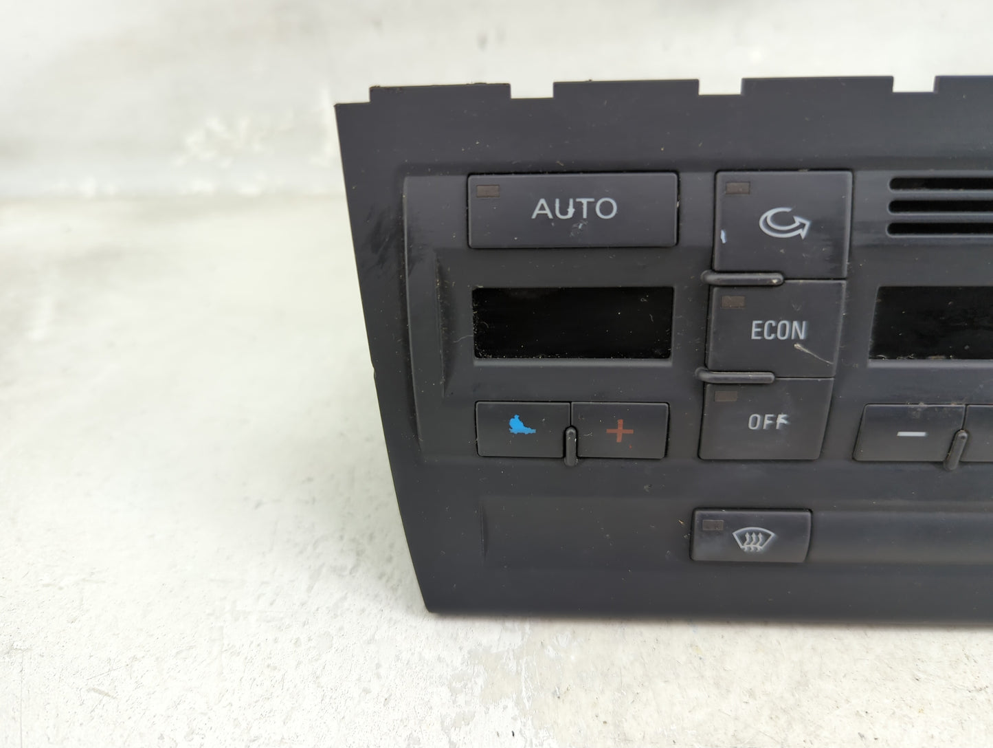 2005-2009 Audi A4 Climate Control Module Temperature AC/Heater Replacement P/N:8E0820043BL 8E0820043BLS Fits OEM Used Auto P