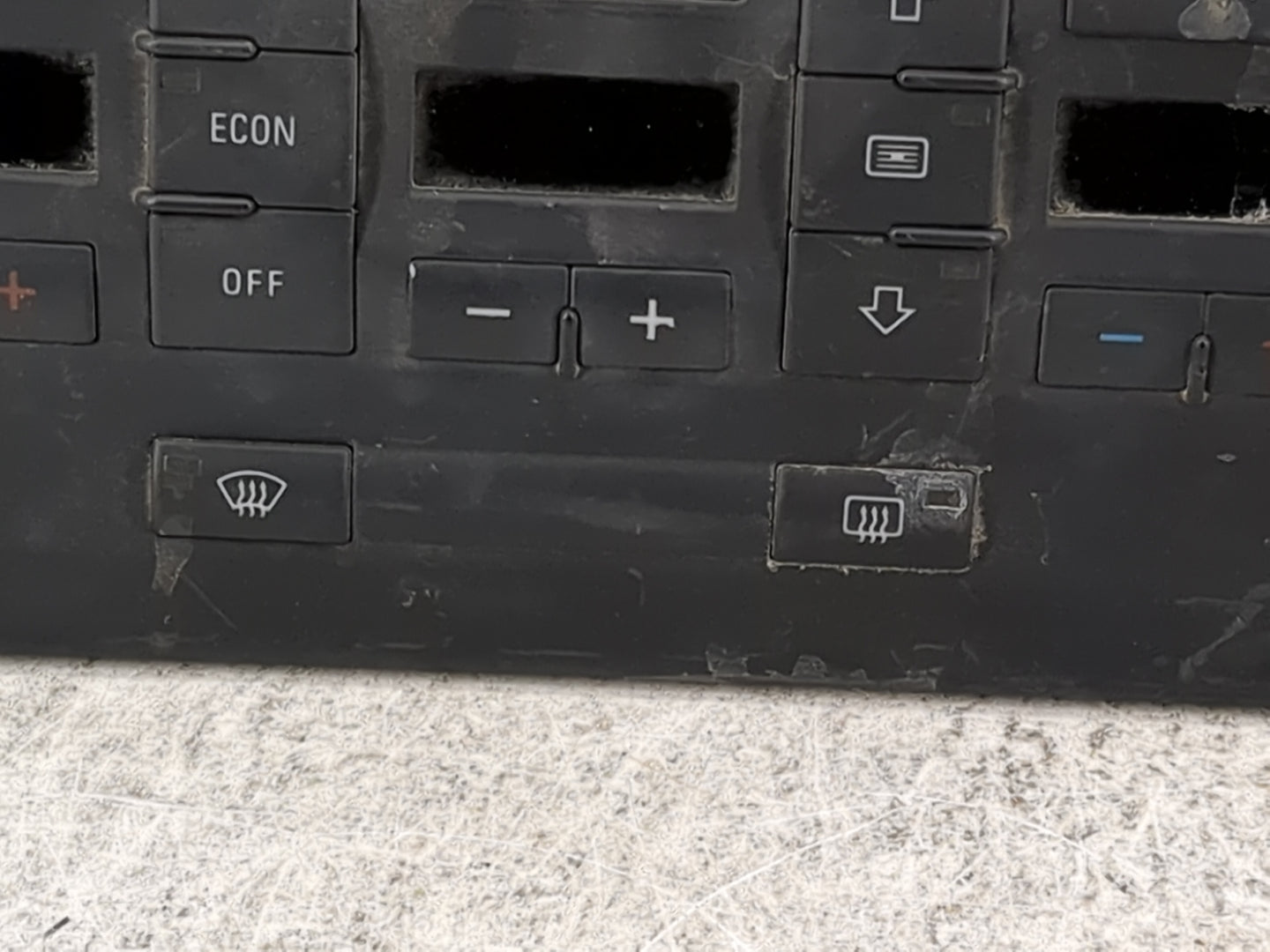 2005-2009 Audi A4 Climate Control Module Temperature AC/Heater Replacement P/N:8E0820043BL 8E0820043BLS Fits OEM Used Auto P