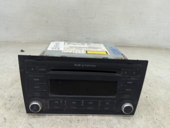 compare product 2008 Audi A4 Radio AM FM Cd Player Receiver Replacement P/N:8E0035195AF 7647034380, AUZ1Z4H27A2004 Fits OEM Used Auto Parts