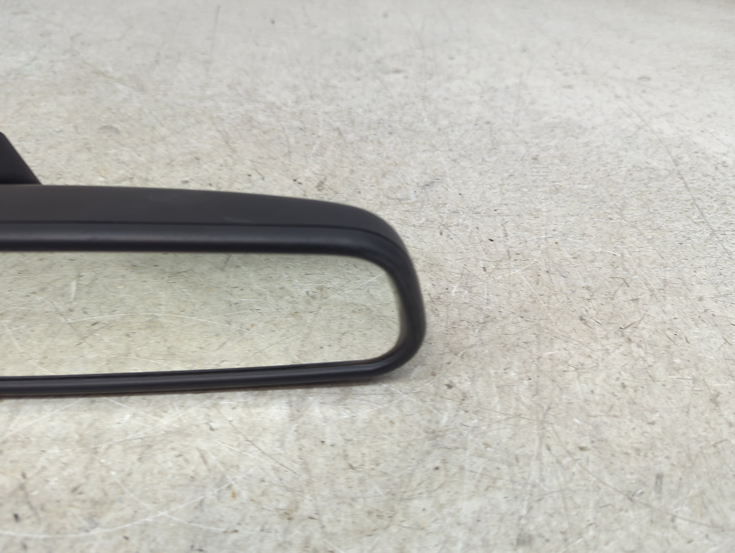 2008 Audi A4 Interior Rear View Mirror Replacement OEM P/N:E1 010690 A049333 Fits OEM Used Auto Parts - Oemusedautoparts1.co