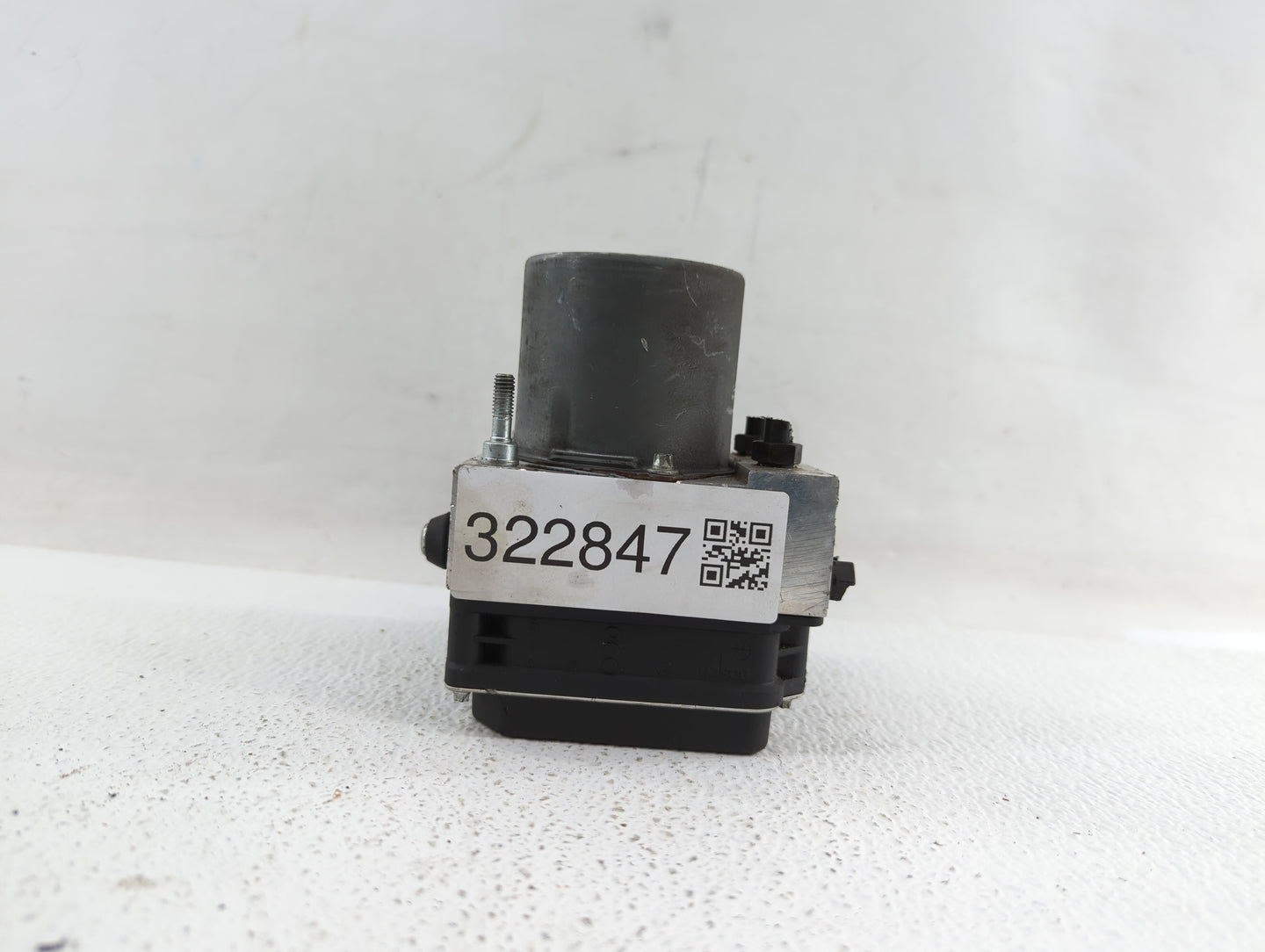 2007-2009 Audi A4 ABS Pump Control Module Replacement P/N:8R0 614 517D 8E0 614 517BF, 8E0 910 517 H Fits Fits 2007 2008 2009