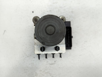 2007-2009 Audi A4 ABS Pump Control Module Replacement P/N:8R0 614 517D 8E0 614 517BF, 8E0 910 517 H Fits Fits 2007 2008 2009 OEM Used Auto Parts