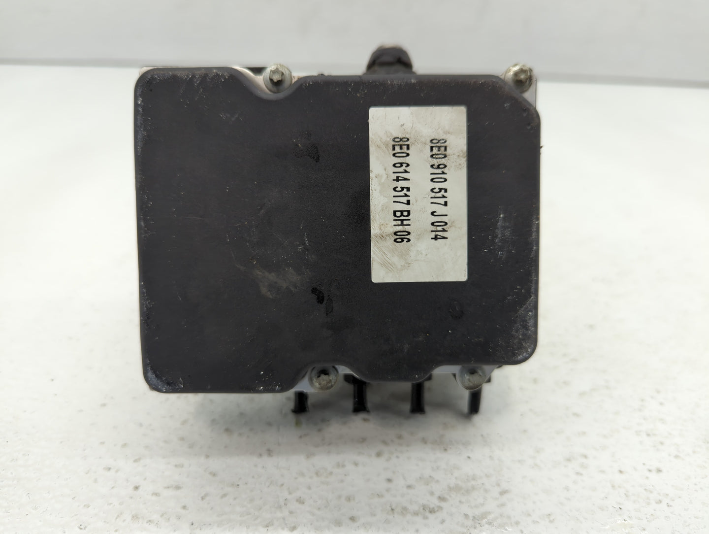 2007-2009 Audi A4 ABS Pump Control Module Replacement P/N:8R0 614 517D 8E0 614 517BF, 8E0 910 517 H Fits Fits 2007 2008 2009