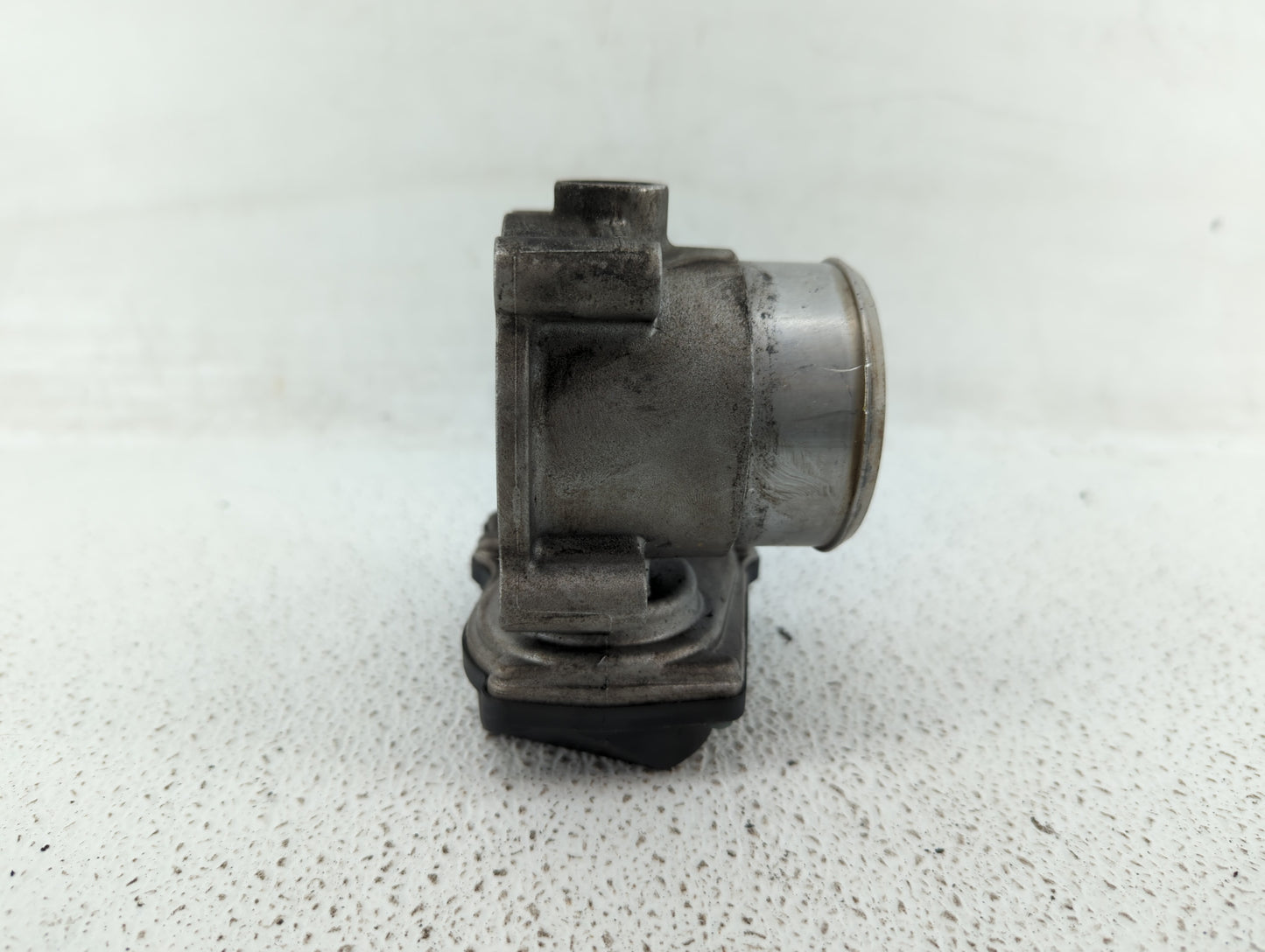 2005-2016 Audi A4 Throttle Body P/N:06F 133 062 G 06F 133 062 T Fits OEM Used Auto Parts - Oemusedautoparts1.com