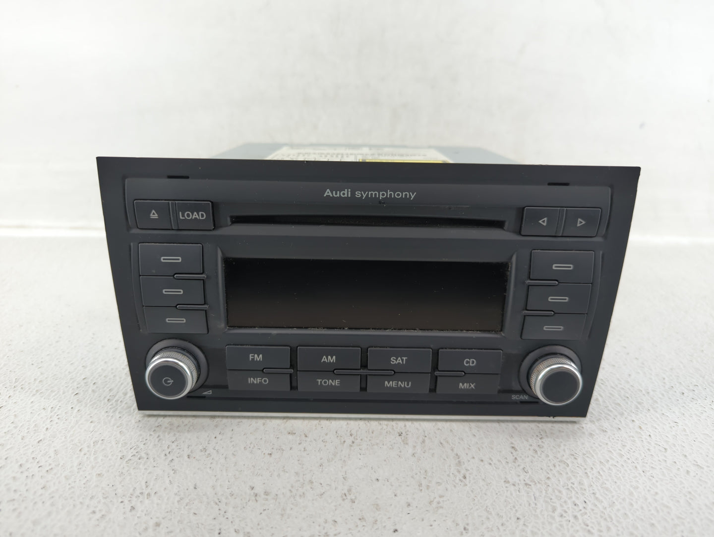 2008 Audi A4 Radio AM FM Cd Player Receiver Replacement P/N:8E0 035 195 AF 8E0 035 195 AC Fits OEM Used Auto Parts - Oemused