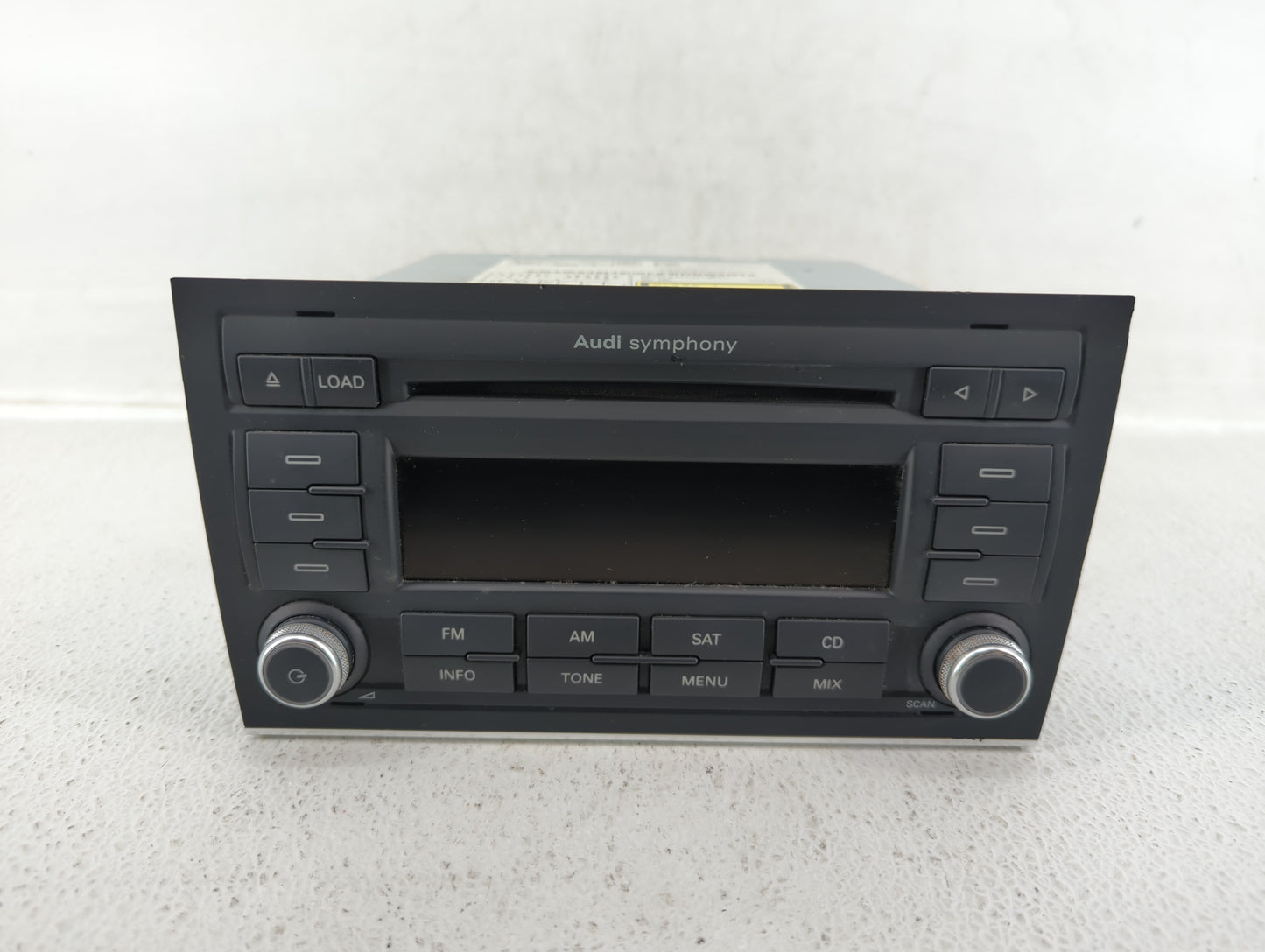 2008 Audi A4 Radio AM FM Cd Player Receiver Replacement P/N:8E0 035 195 AF 8E0 035 195 AC Fits OEM Used Auto Parts - Oemused