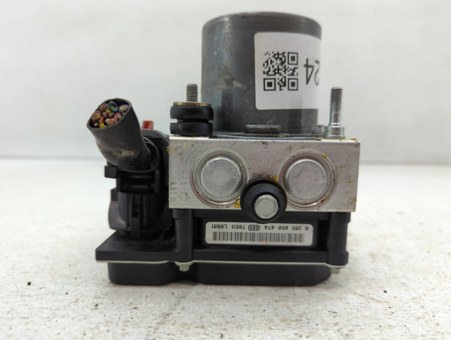 2007-2009 Audi A4 ABS Pump Control Module Replacement P/N:8E0 614 517 BF Fits Fits 2007 2008 2009 OEM Used Auto Parts - Oemu