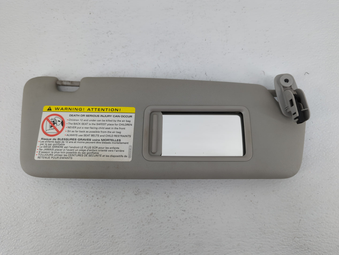 2002-2008 Audi A4 Sun Visor Shade Replacement Passenger Right Mirror Fits Fits 2002 2003 2004 2005 2006 2007 2008 OEM Used A