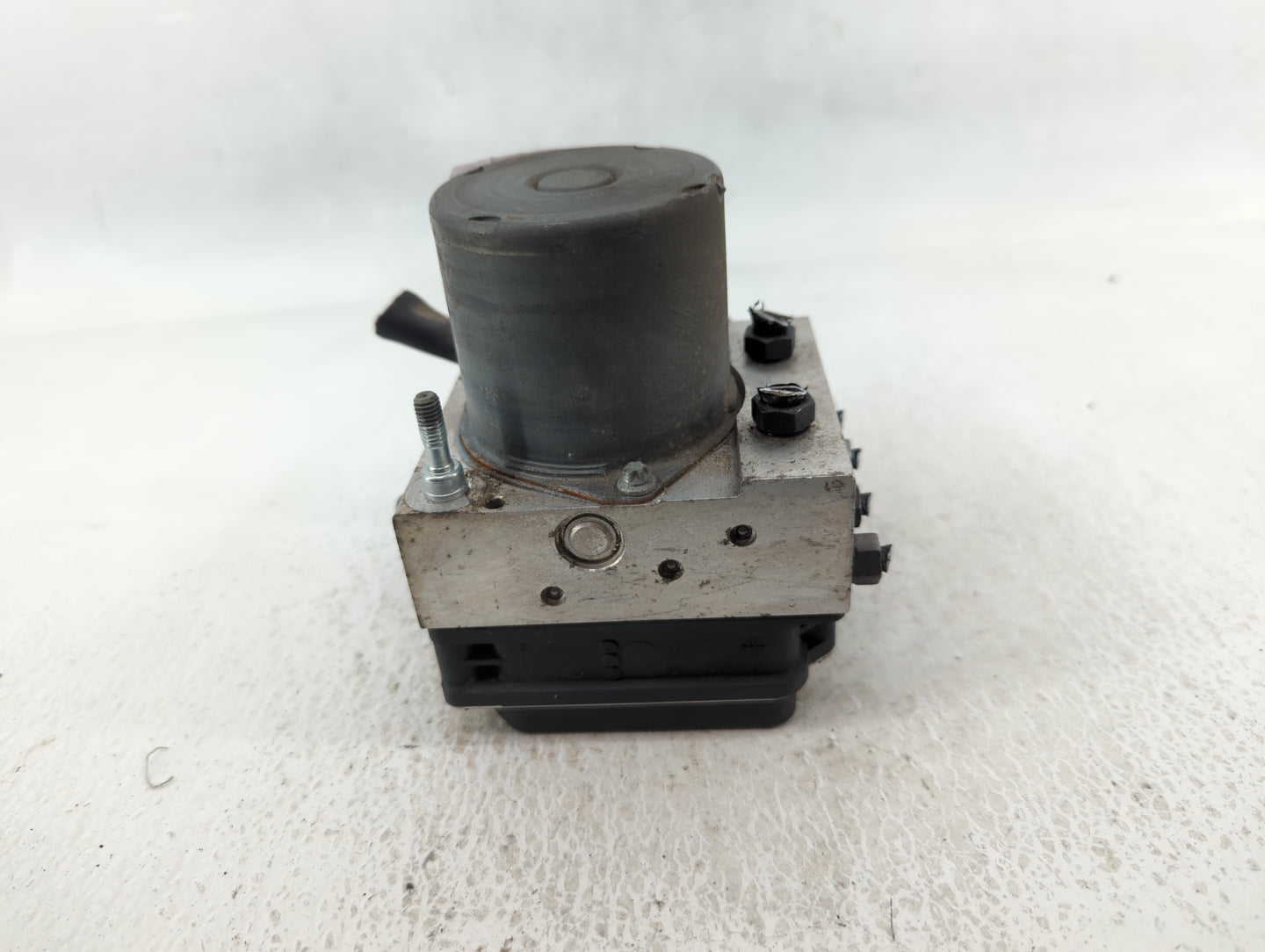 2007-2009 Audi A4 ABS Pump Control Module Replacement P/N:0 265 234 8E0 614 517 BH Fits Fits 2007 2008 2009 OEM Used Auto Pa