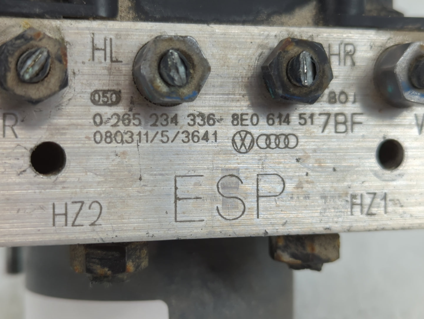 2007-2009 Audi A4 ABS Pump Control Module Replacement P/N:8E0 614 517BF 0 265 234 336 Fits Fits 2007 2008 2009 OEM Used Auto