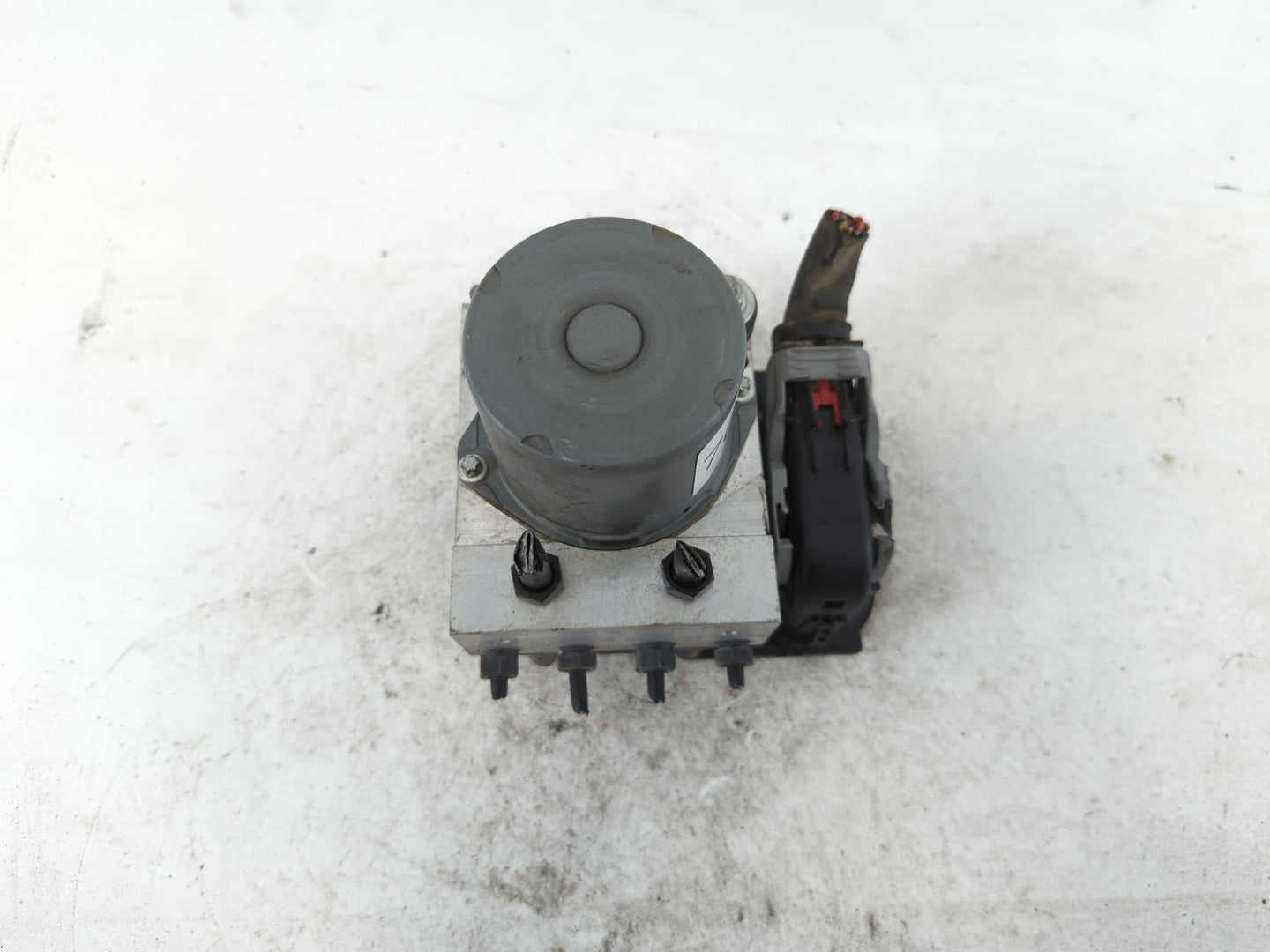 2007-2009 Audi A4 ABS Pump Control Module Replacement P/N:8E0 614 517BF 0 265 234 336 Fits Fits 2007 2008 2009 OEM Used Auto