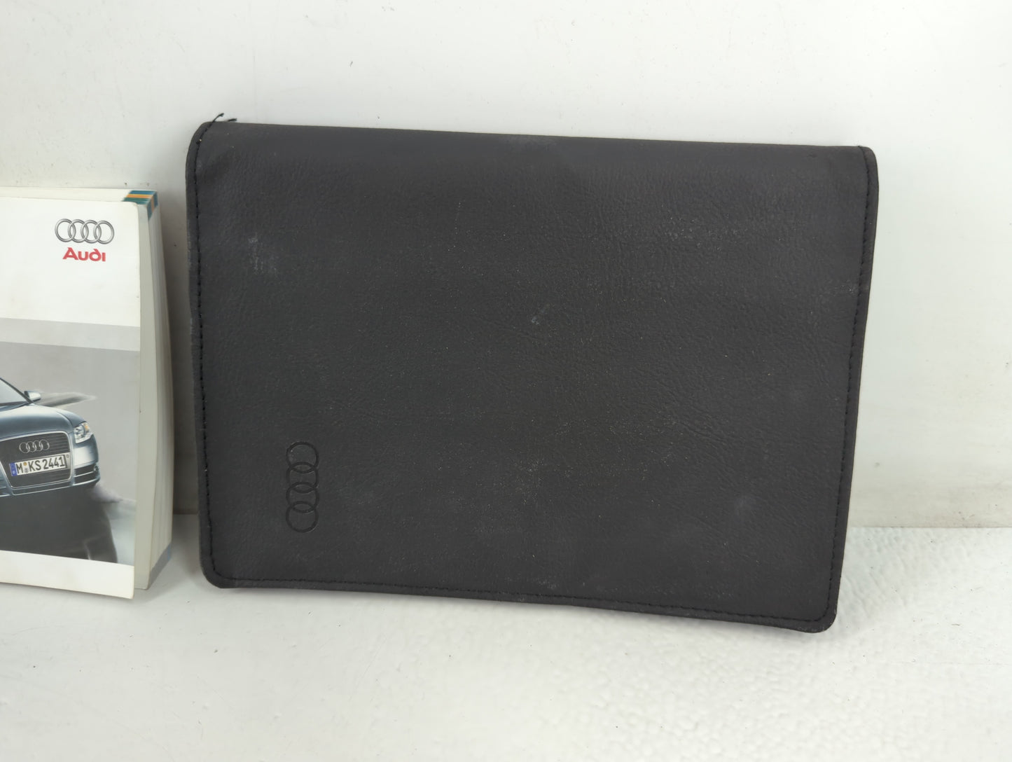 2008 Audi A4 Owners Manual Book Guide P/N:2815618EC23 OEM Used Auto Parts - Oemusedautoparts1.com