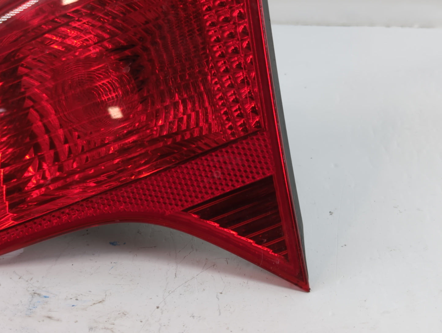2005-2008 Audi A4 Tail Light Assembly Passenger Right OEM P/N:965 160 Fits Fits 2005 2006 2007 2008 OEM Used Auto Parts - Oe