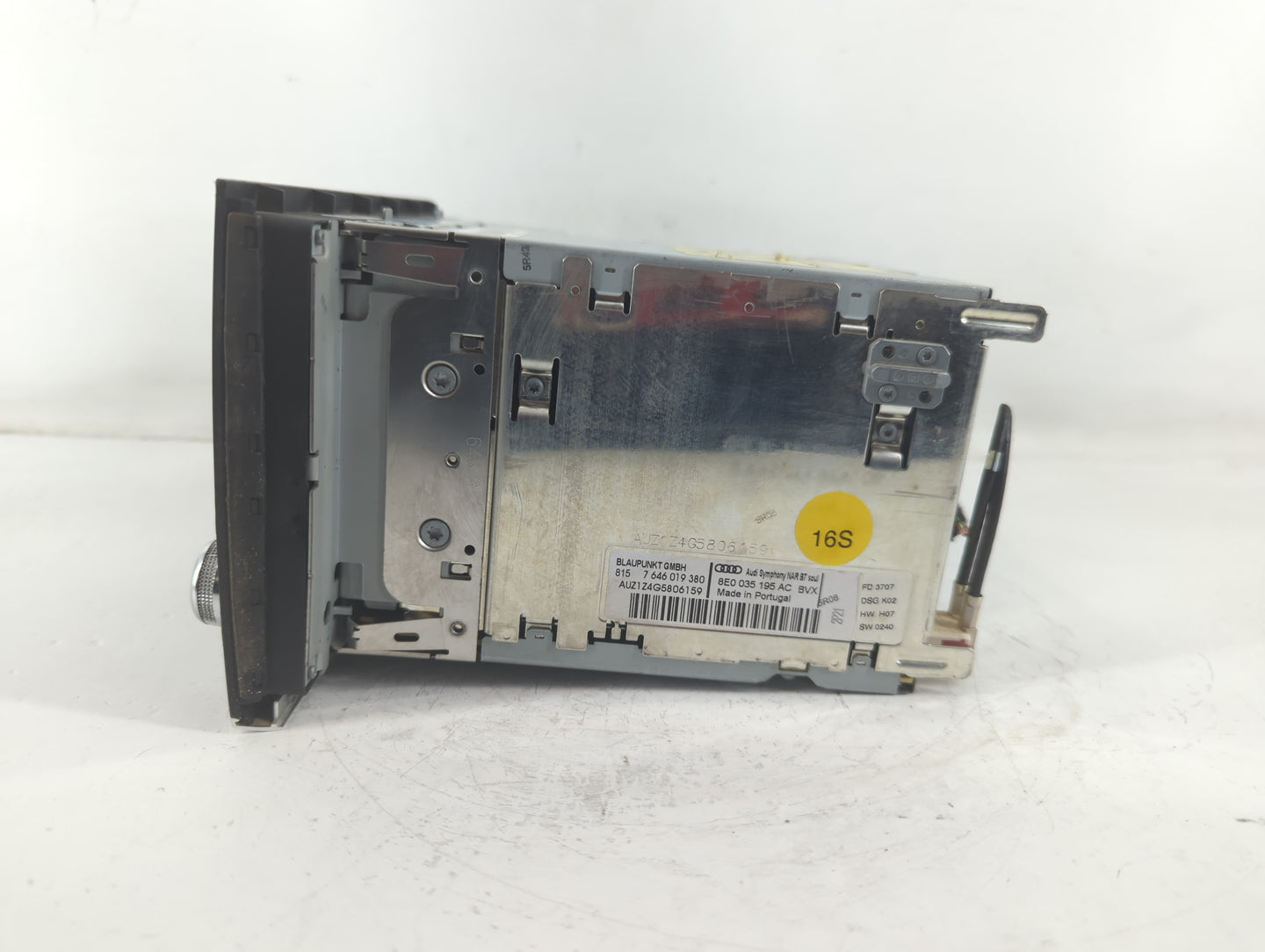 2008 Audi A4 Radio AM FM Cd Player Receiver Replacement P/N:7 646 019 380 Fits OEM Used Auto Parts - Oemusedautoparts1.com