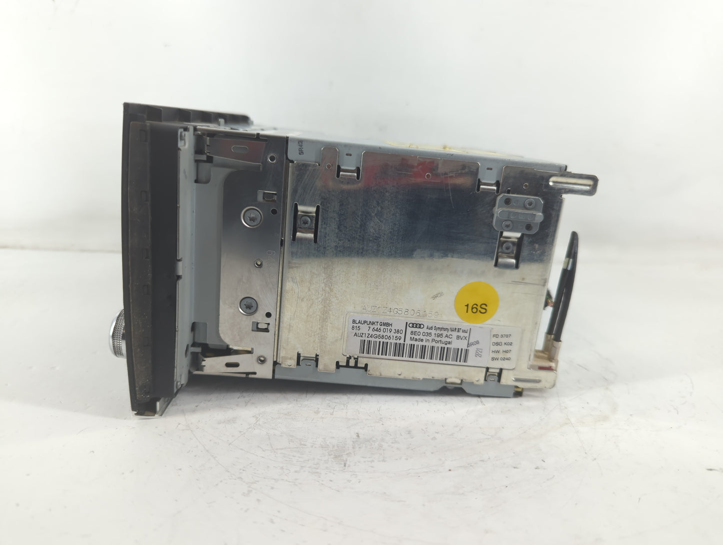 2008 Audi A4 Radio AM FM Cd Player Receiver Replacement P/N:7 646 019 380 Fits OEM Used Auto Parts - Oemusedautoparts1.com
