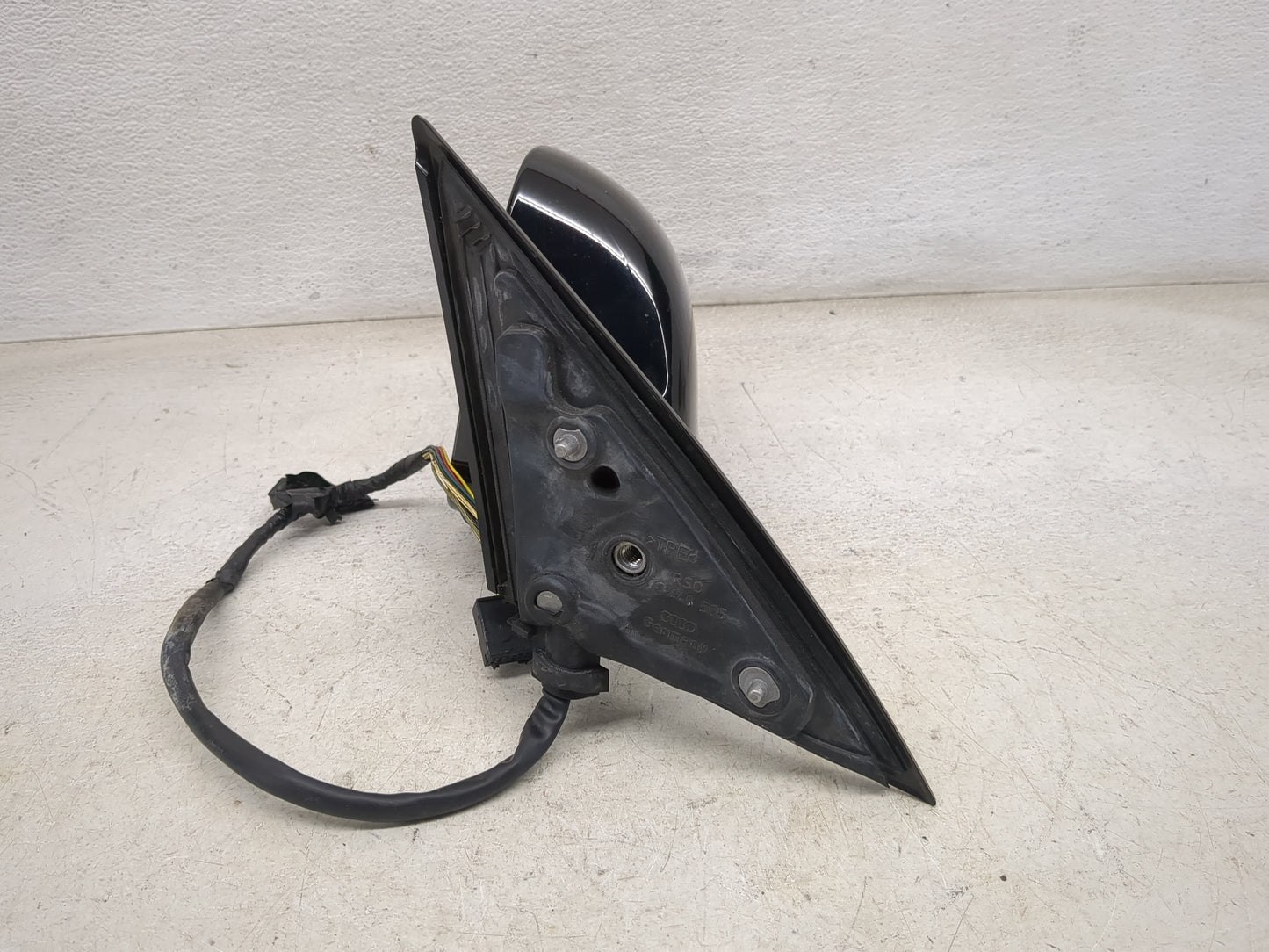 2005-2008 Audi A6 Driver Side View Mirror - Left Door Mirror OEM Used - Oemusedautoparts1.com