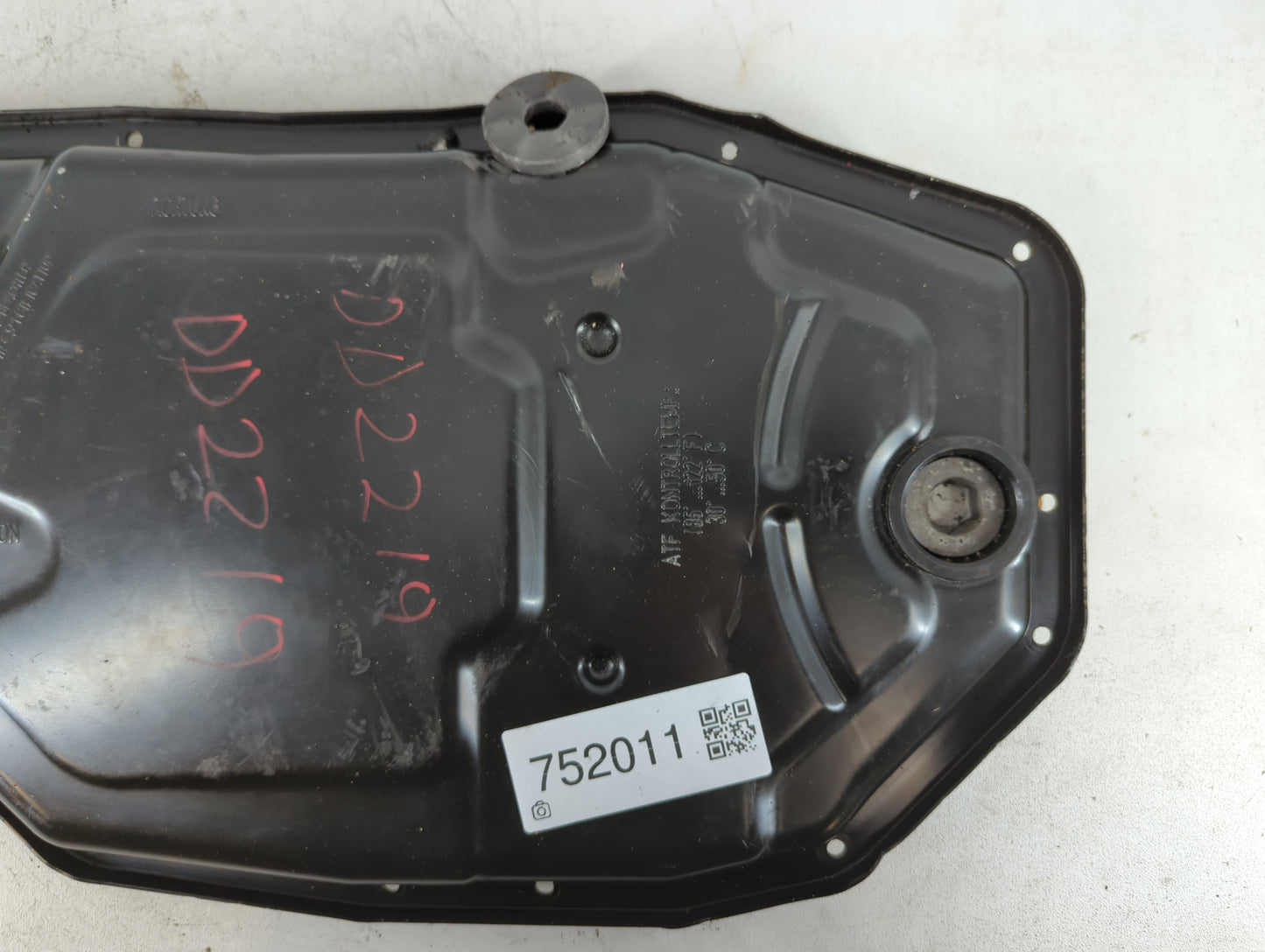2008 Audi A6 Engine Oil Pan P/N:DD2219 Fits OEM Used Auto Parts - Oemusedautoparts1.com