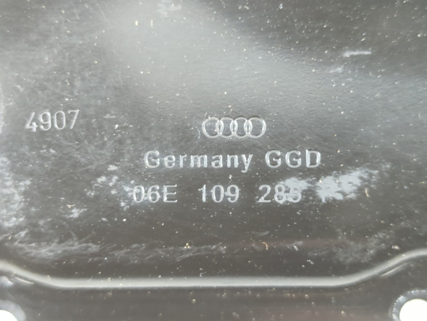 2007-2010 Audi A6 Engine Oil Pan Fits Fits 2007 2008 2009 2010 OEM Used Auto Parts - Oemusedautoparts1.com