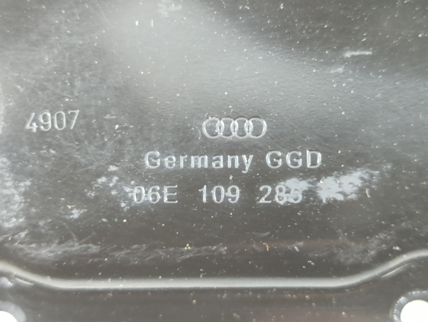 2007-2010 Audi A6 Engine Oil Pan Fits Fits 2007 2008 2009 2010 OEM Used Auto Parts - Oemusedautoparts1.com