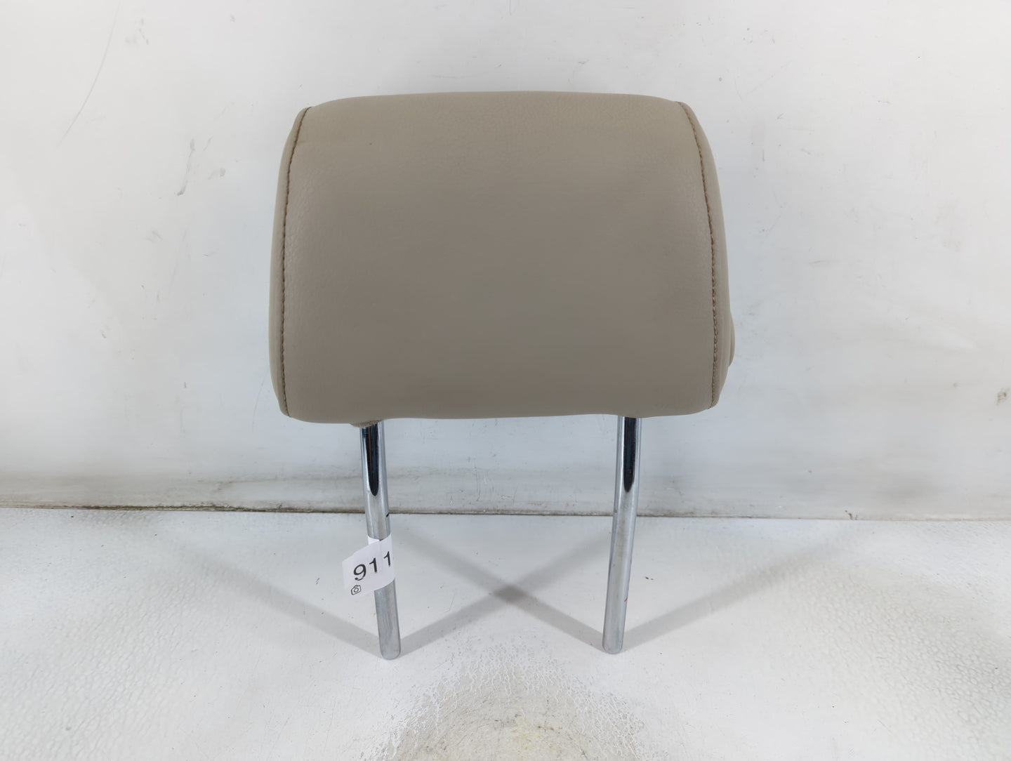 2005-2011 Audi A6 Headrest Head Rest Front Driver Passenger Seat Fits Fits 2005 2006 2007 2008 2009 2010 2011 OEM Used Auto 